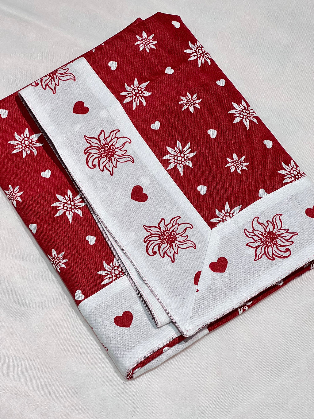 XMAS THEME TEAPOT COVER