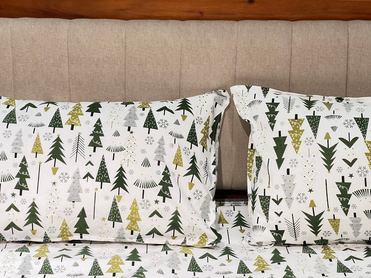 Xmas theme Queen size bedsheets