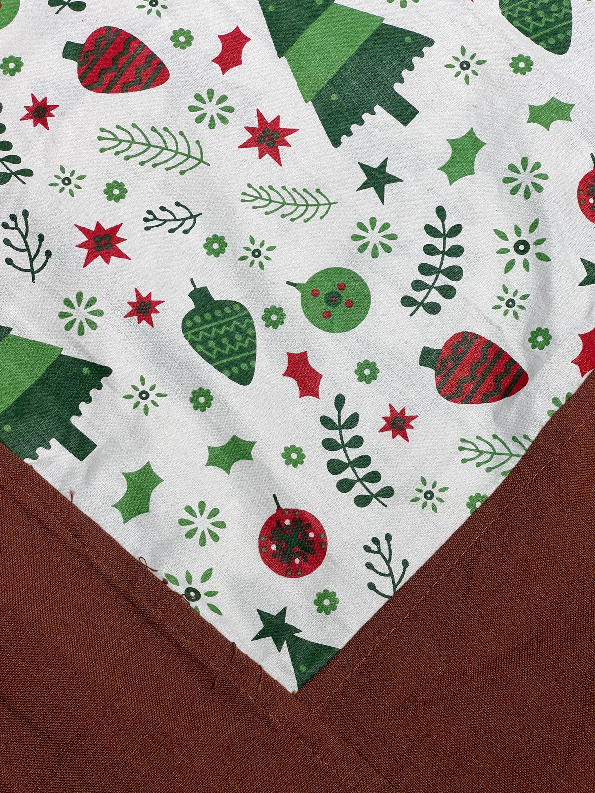 Queen Size Border Bedsheet