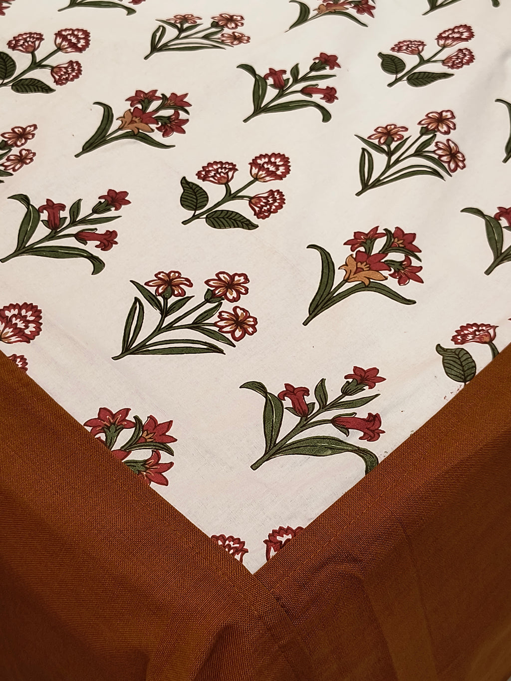 Queen Border Bedsheet Set