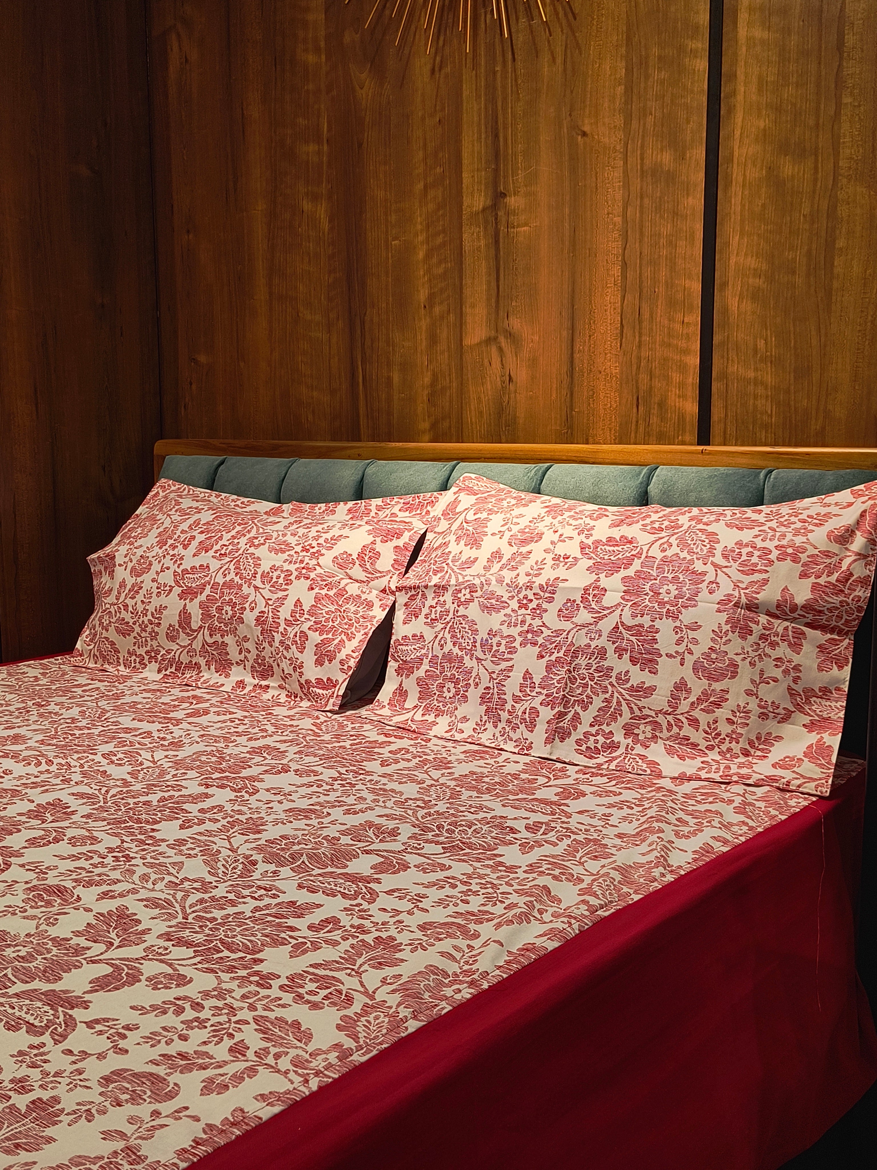 Queen Border Bedsheet Set