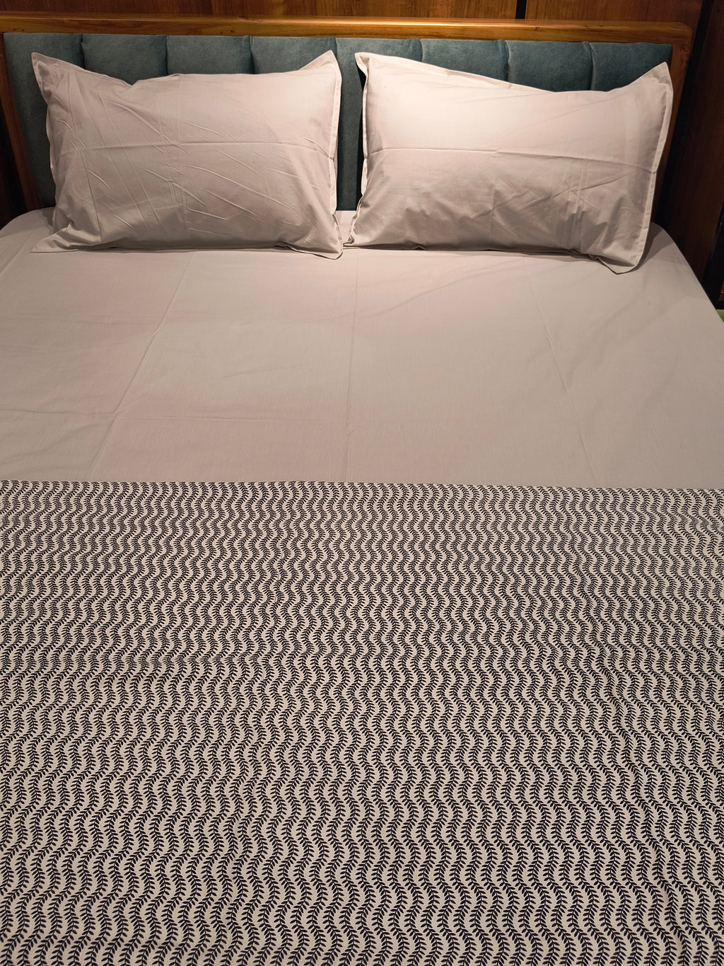 Reversible Single Dohar