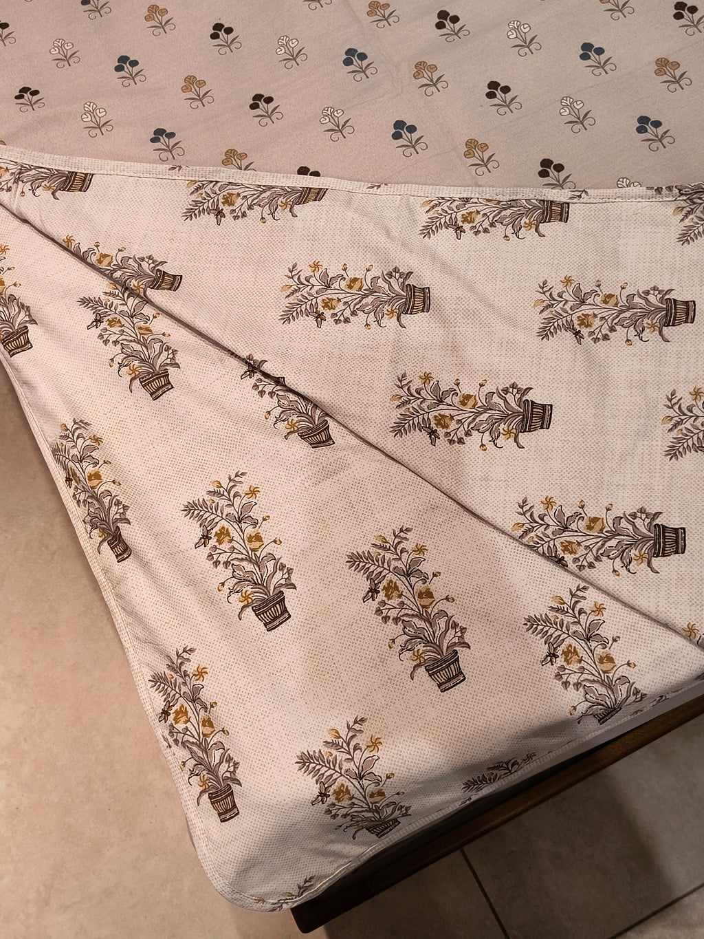 Reversible Single Dohar