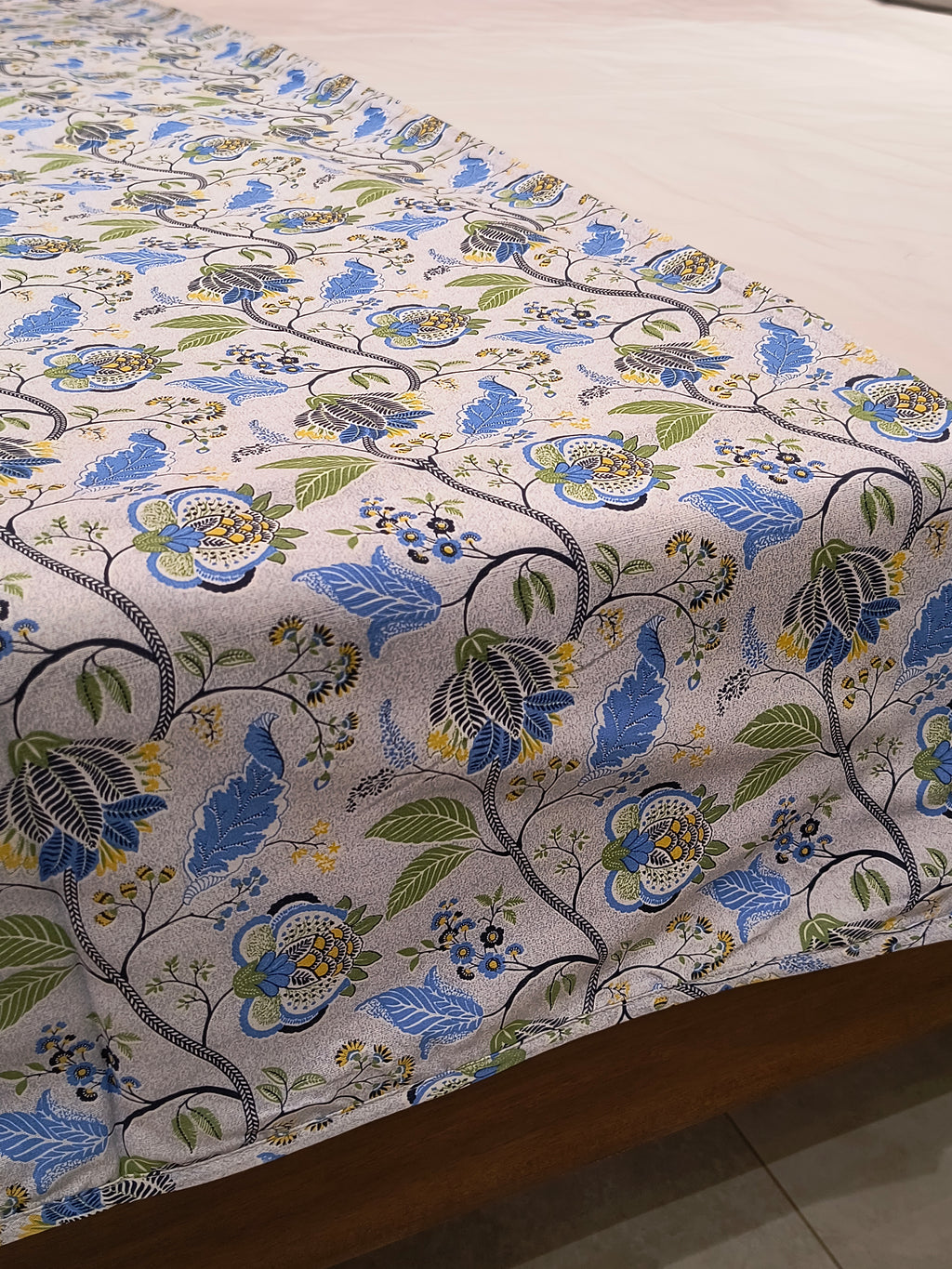 Reversible Single Dohar