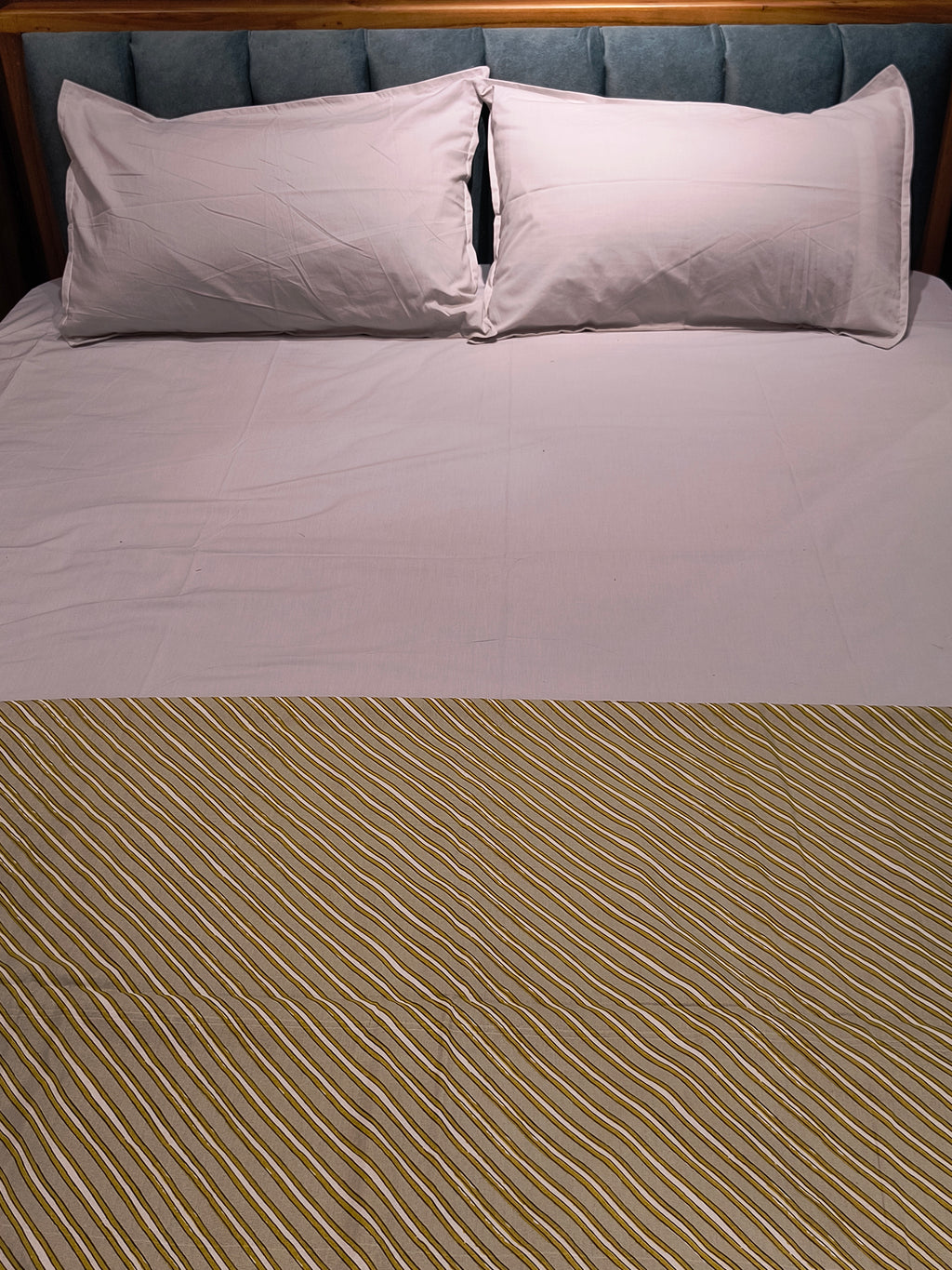 Reversible Single Dohar