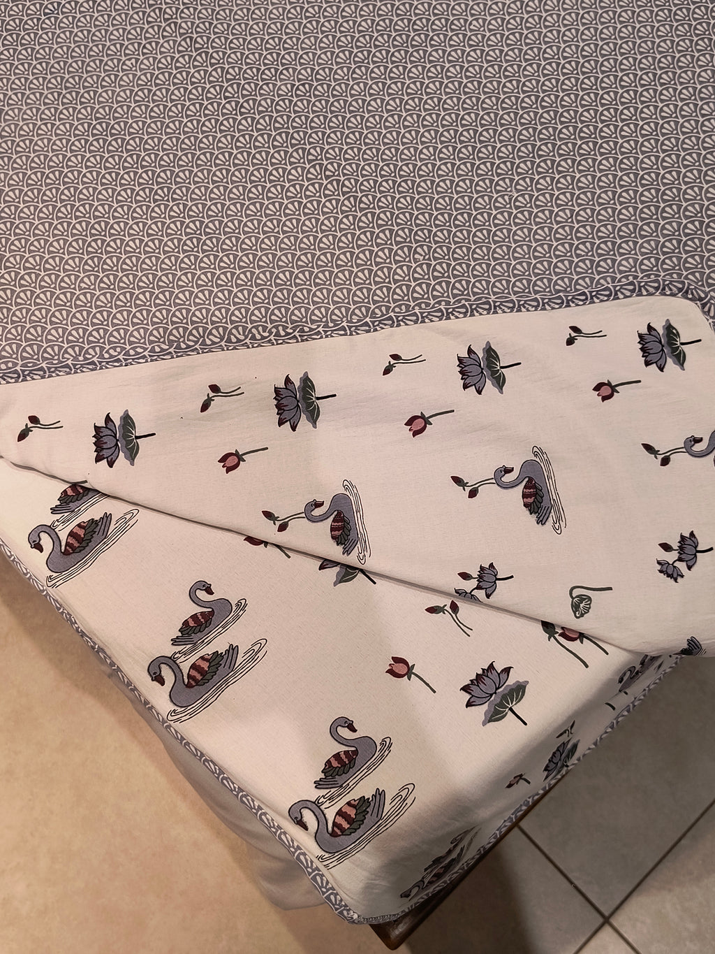 Reversible Single Dohar