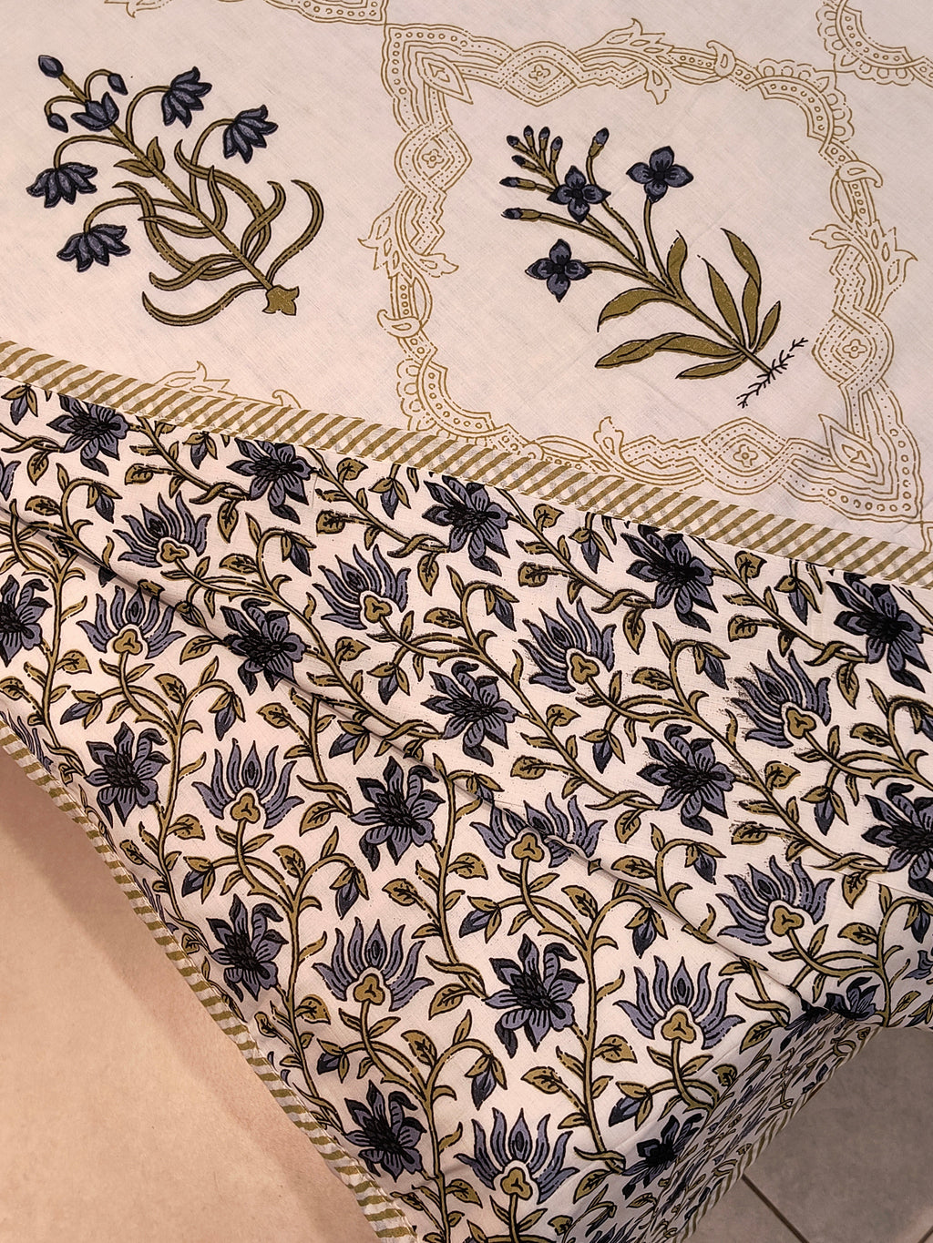 Reversible Single Dohar