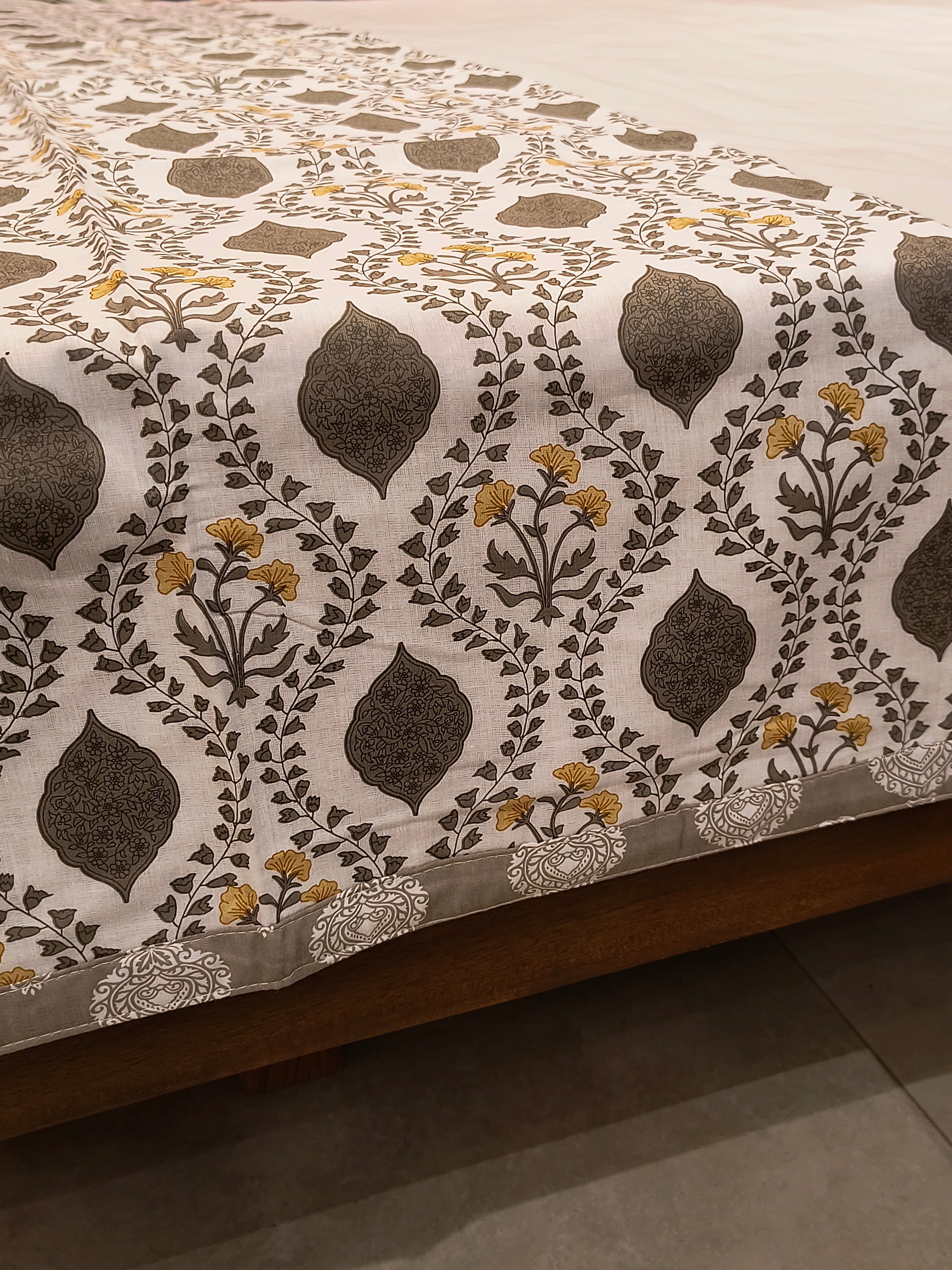 Reversible Single Dohar
