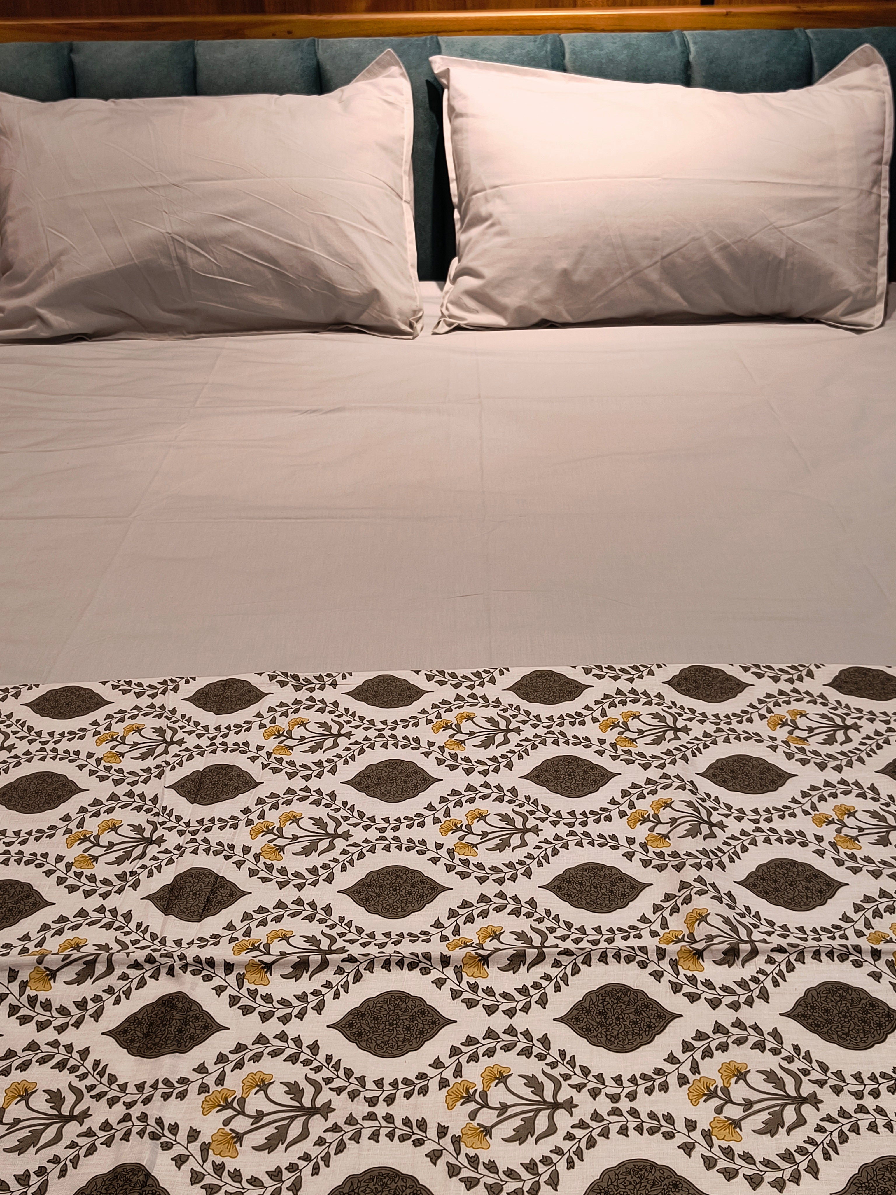 Reversible Single Dohar