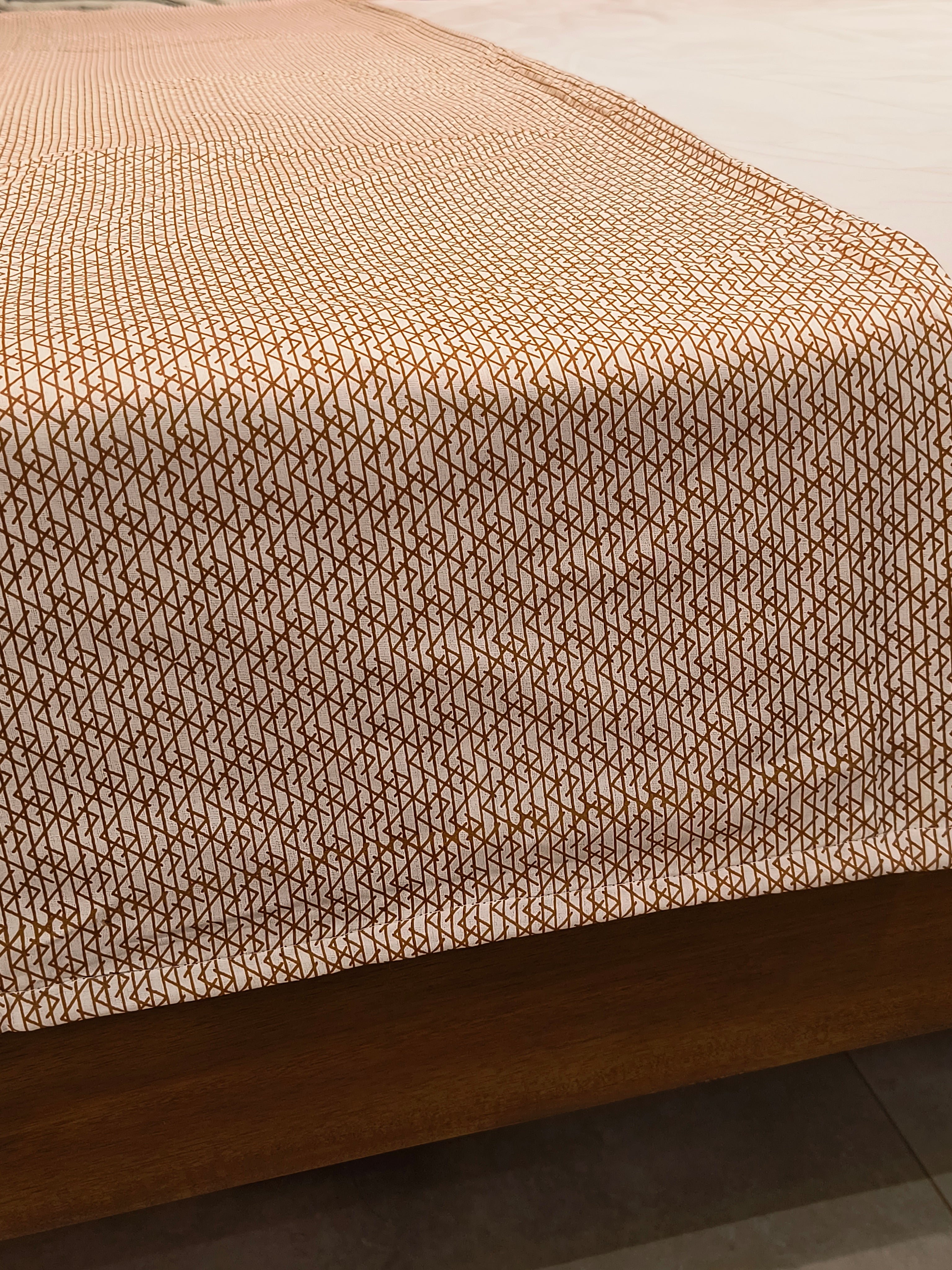 Reversible Single Dohar