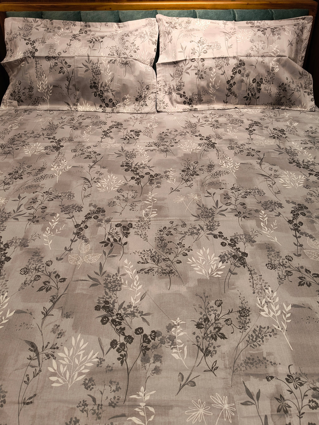Soft Cotton King Size Bedsheet Set