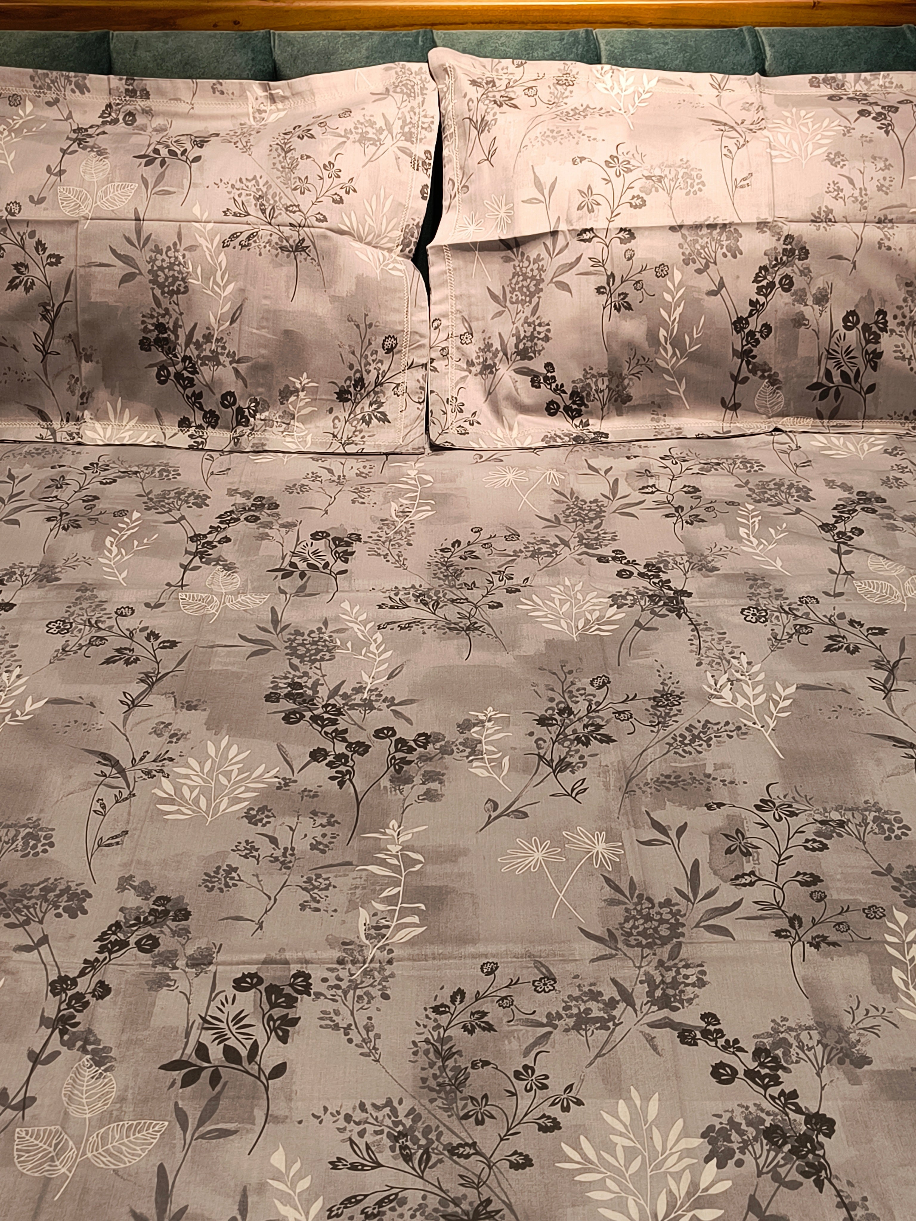 Soft Cotton King Size Bedsheet Set