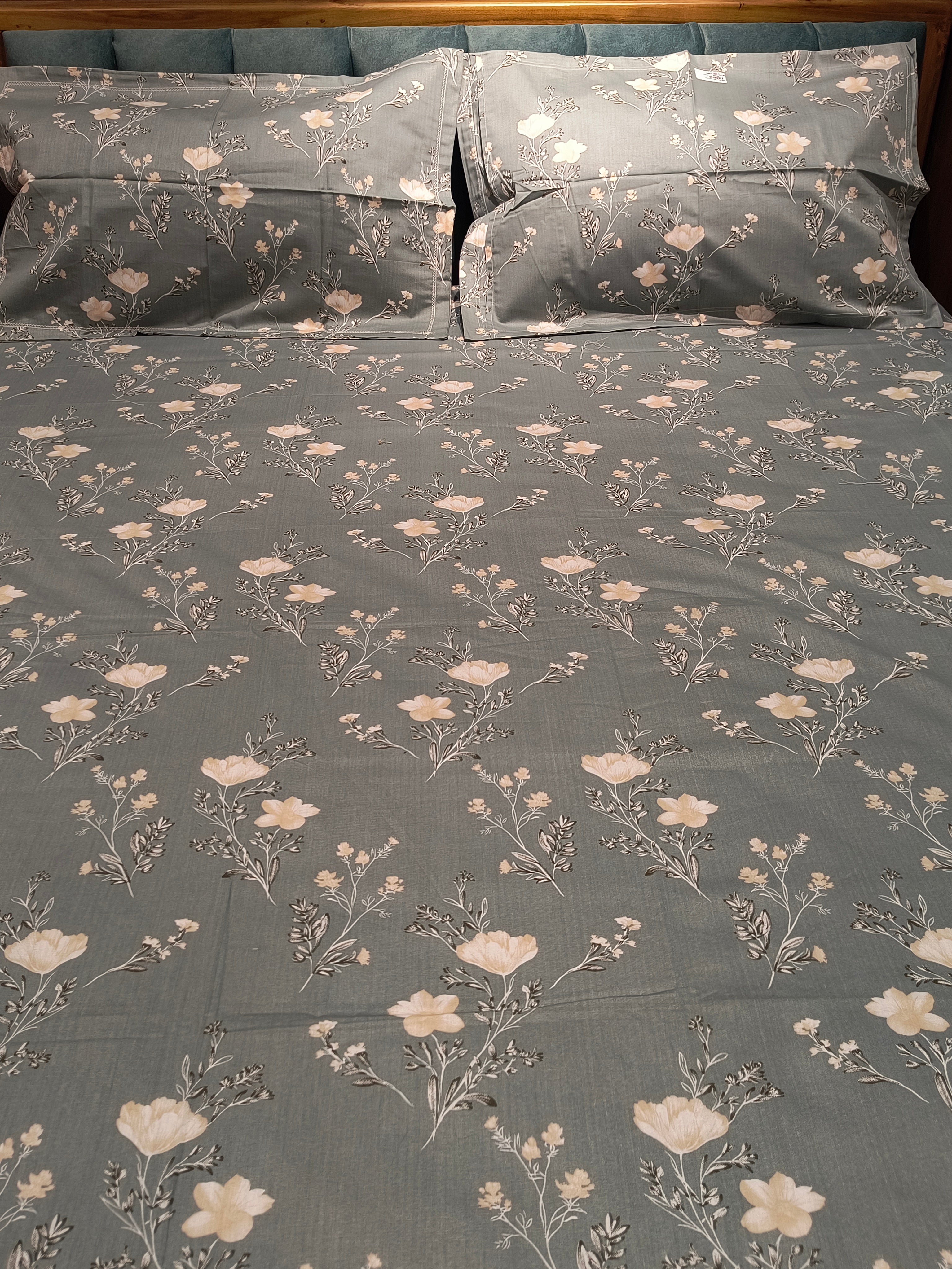 Soft Cotton King Size Bedsheet Set