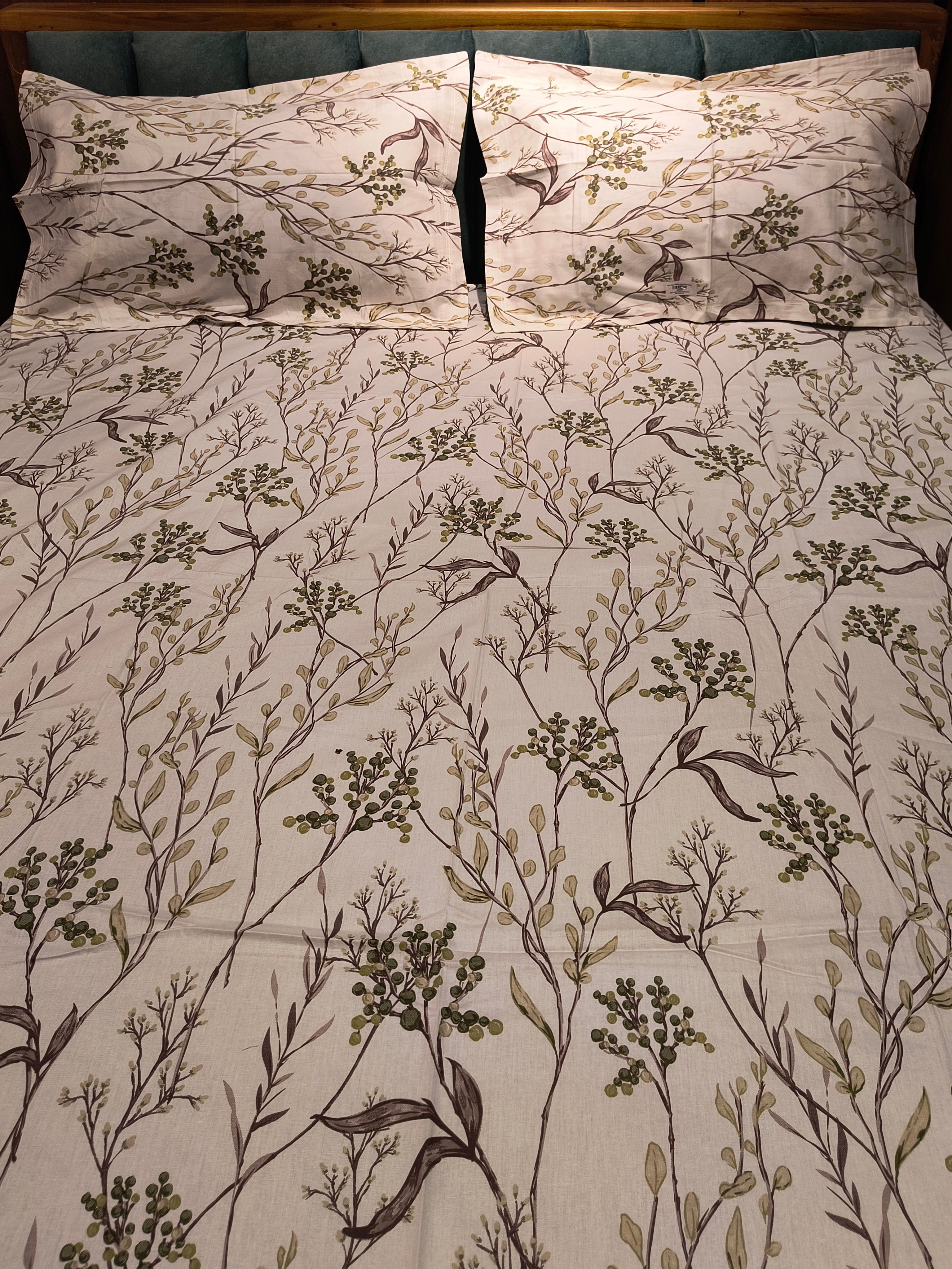 Soft Cotton King Size Bedsheet Set