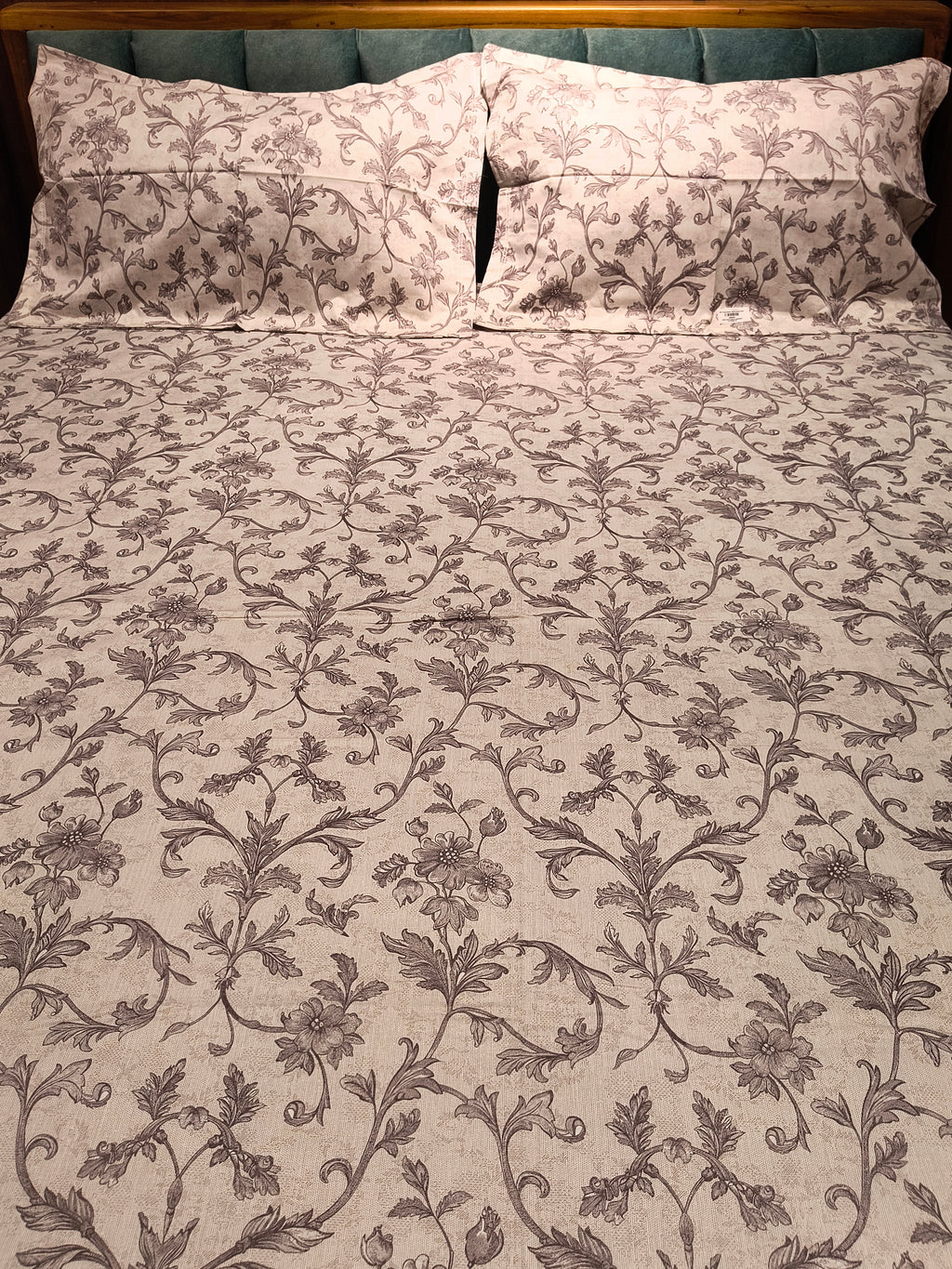 Soft Cotton King Size Bedsheet Set