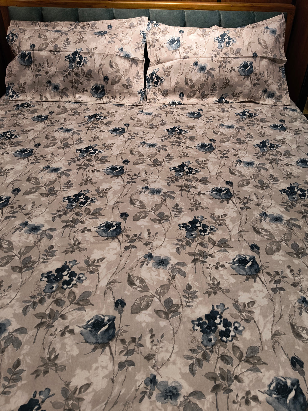 Soft Cotton King Size Bedsheet Set
