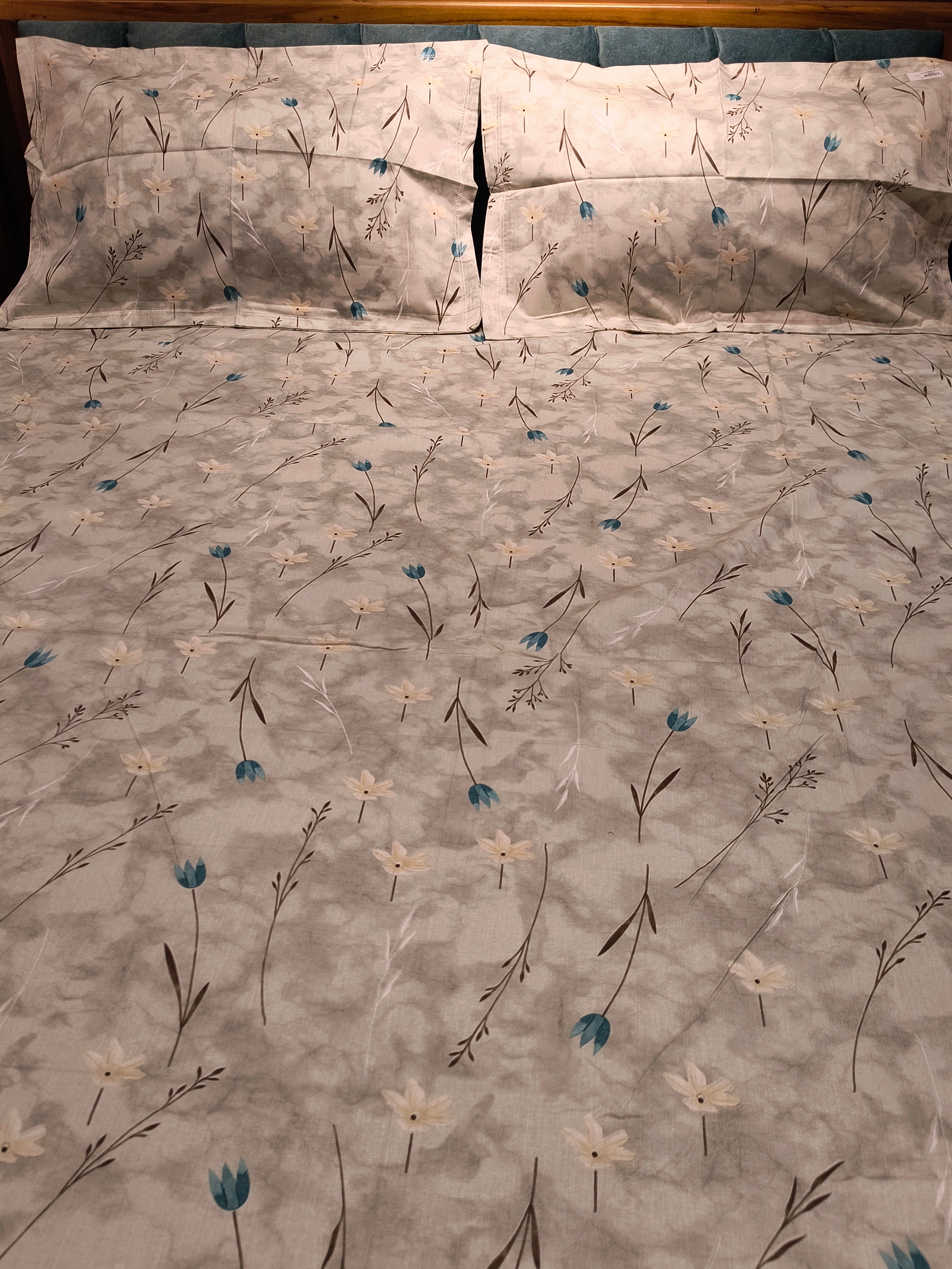 Soft Cotton King Size Bedsheet Set