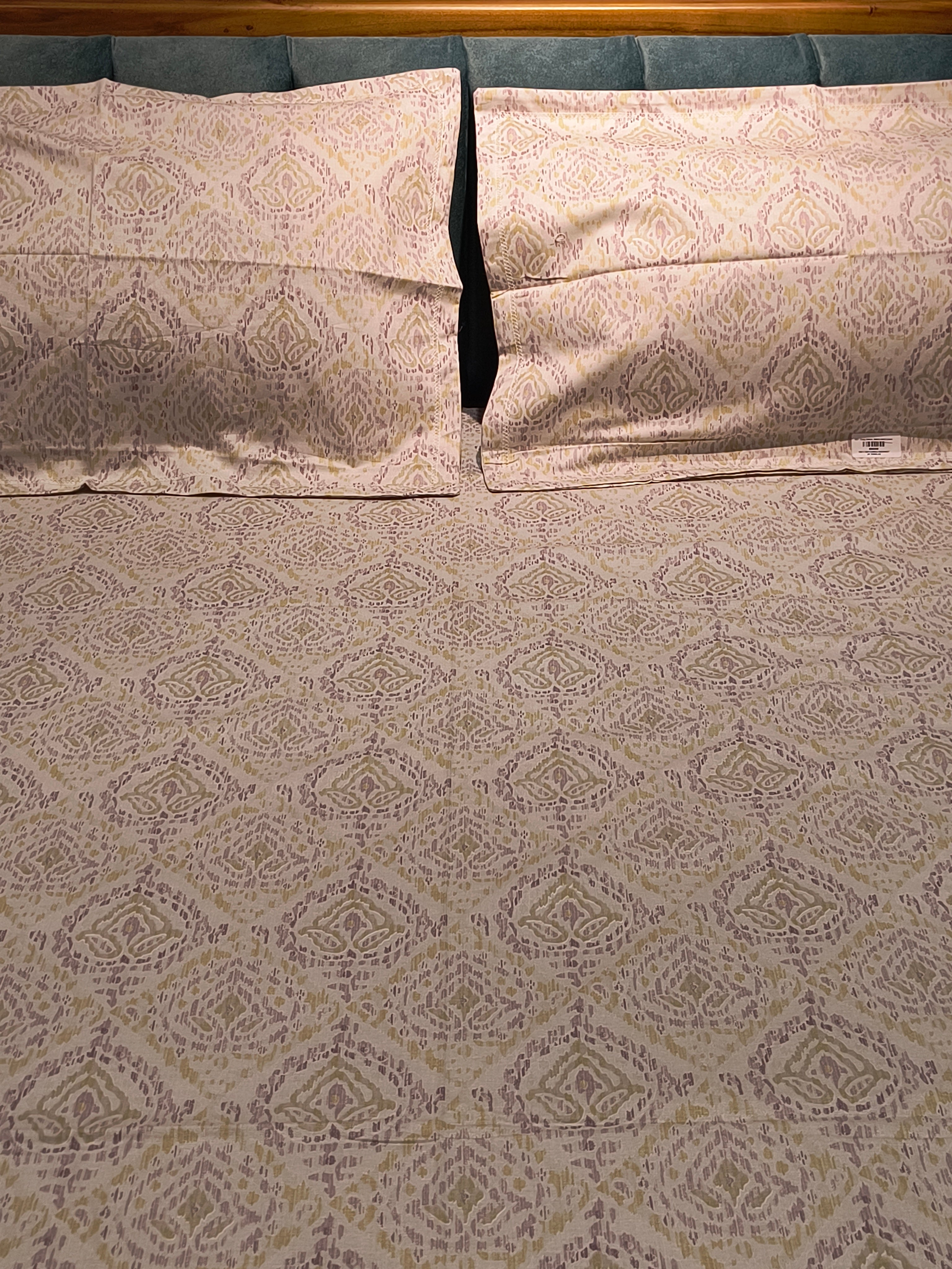 Soft Cotton King Size Bedsheet Set