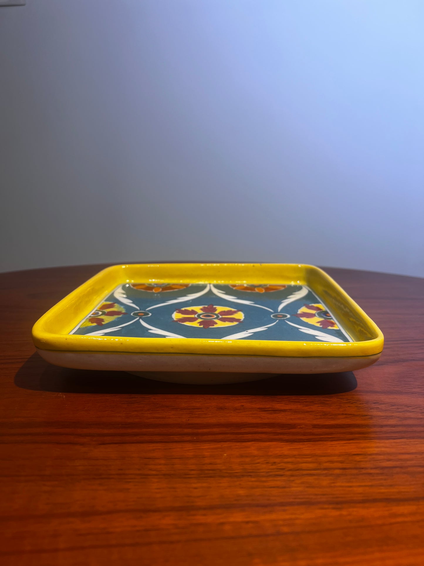 blue pottery