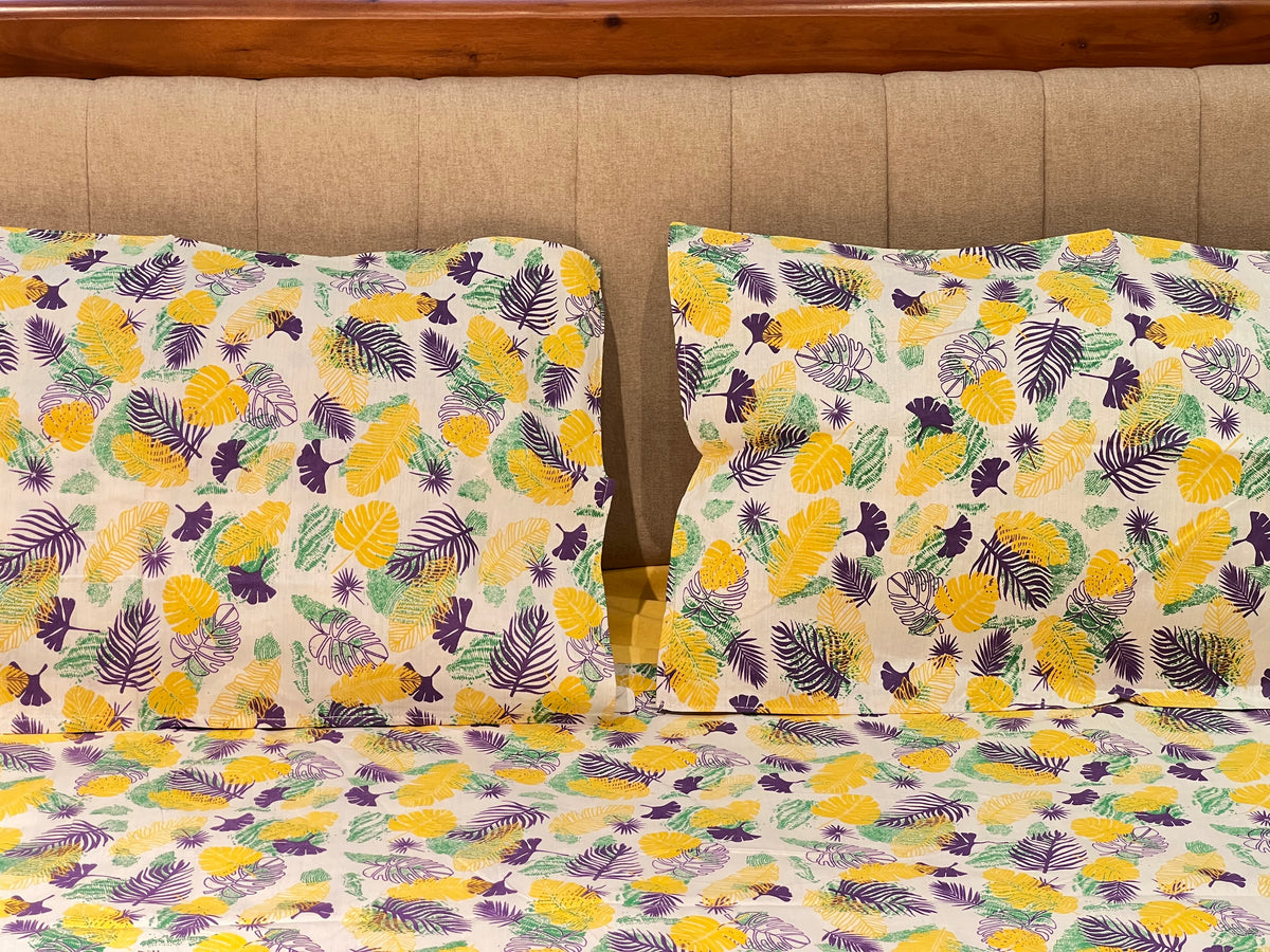 Queen Size Border Bedsheet