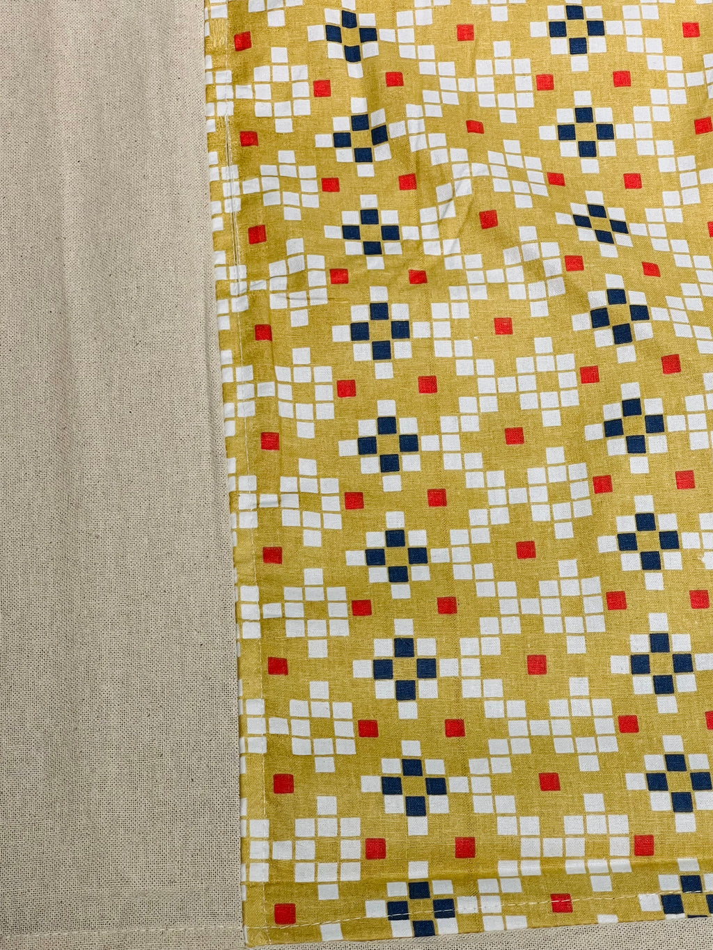Queen Size Border Bedsheet