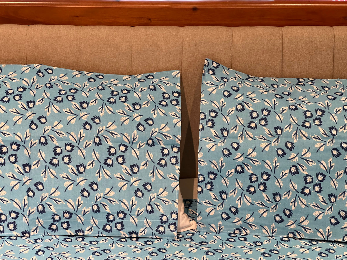 Queen Size Border Bedsheet