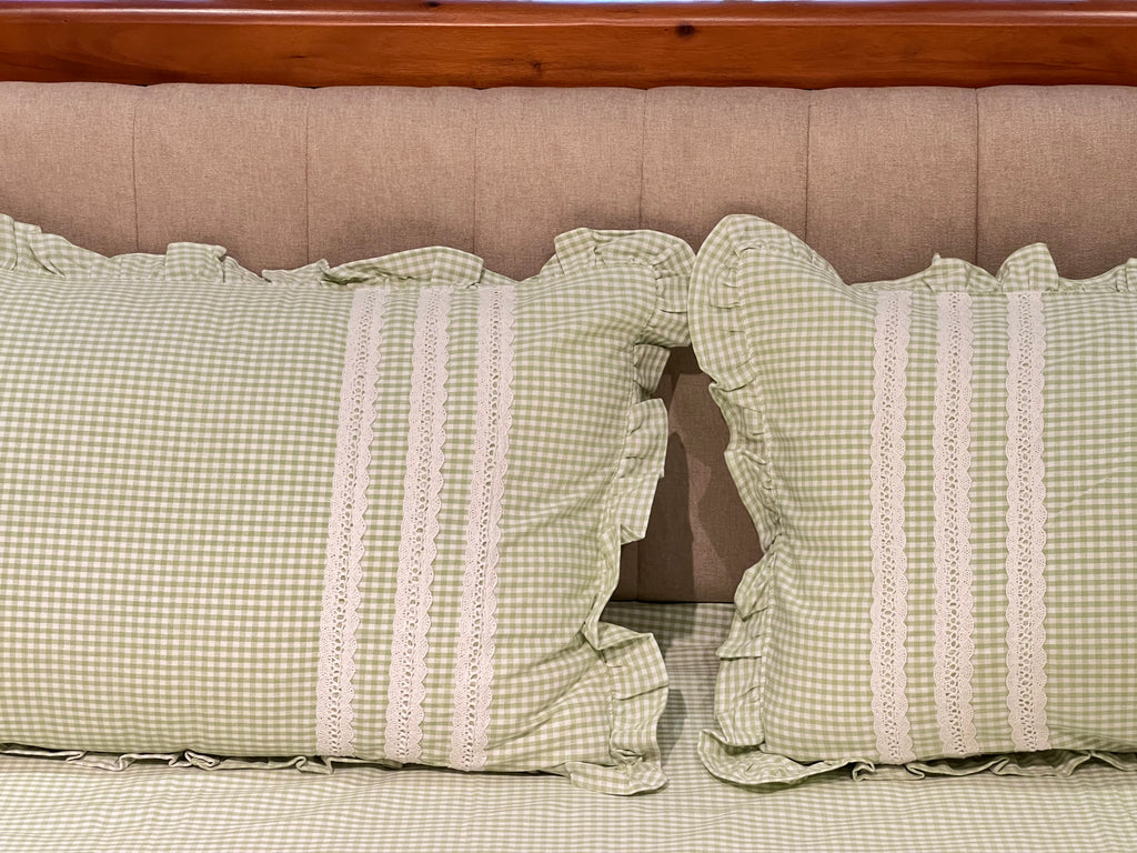 King Size Lace Bedsheet