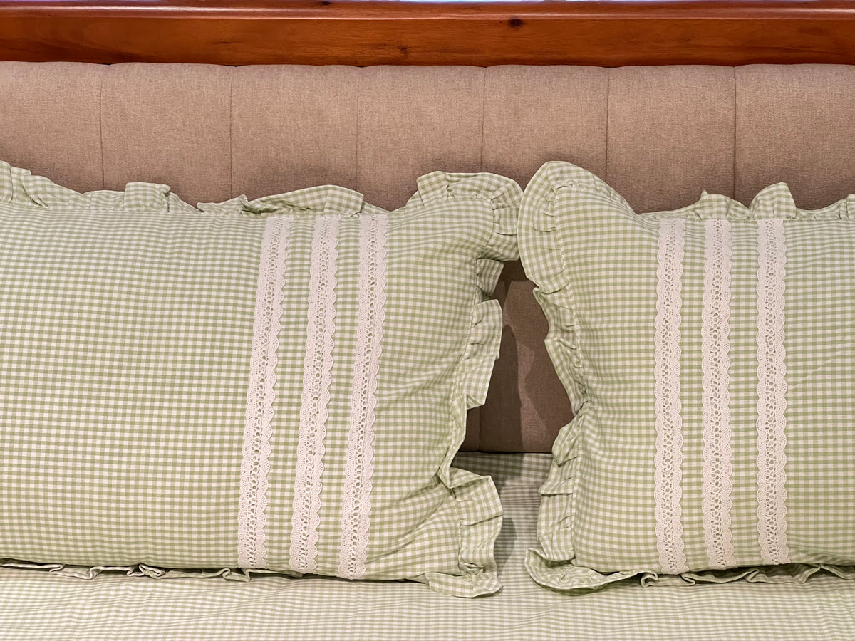 King Size Lace Bedsheet