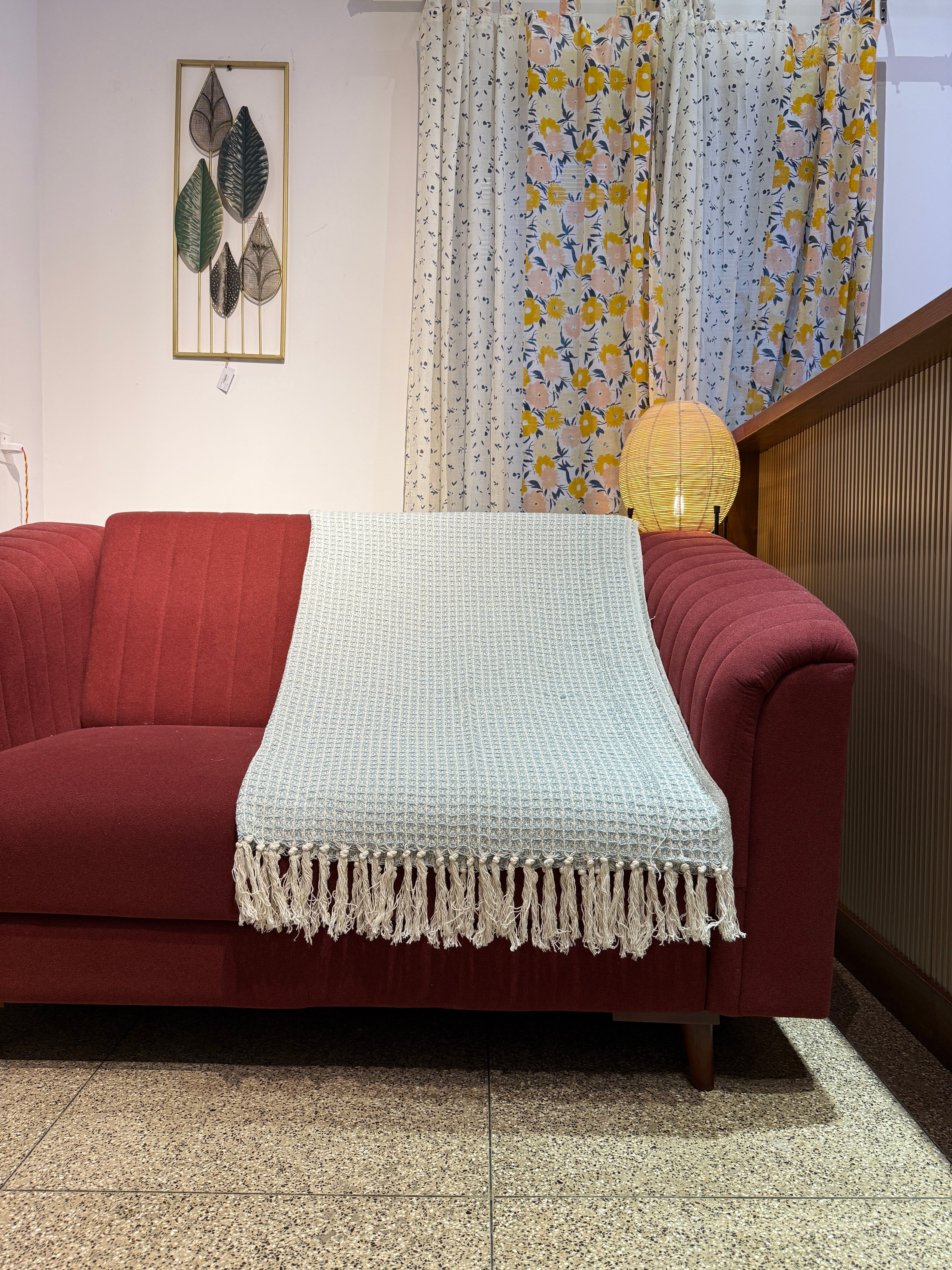 SOFA THROW BLUE AND OFF WHITE