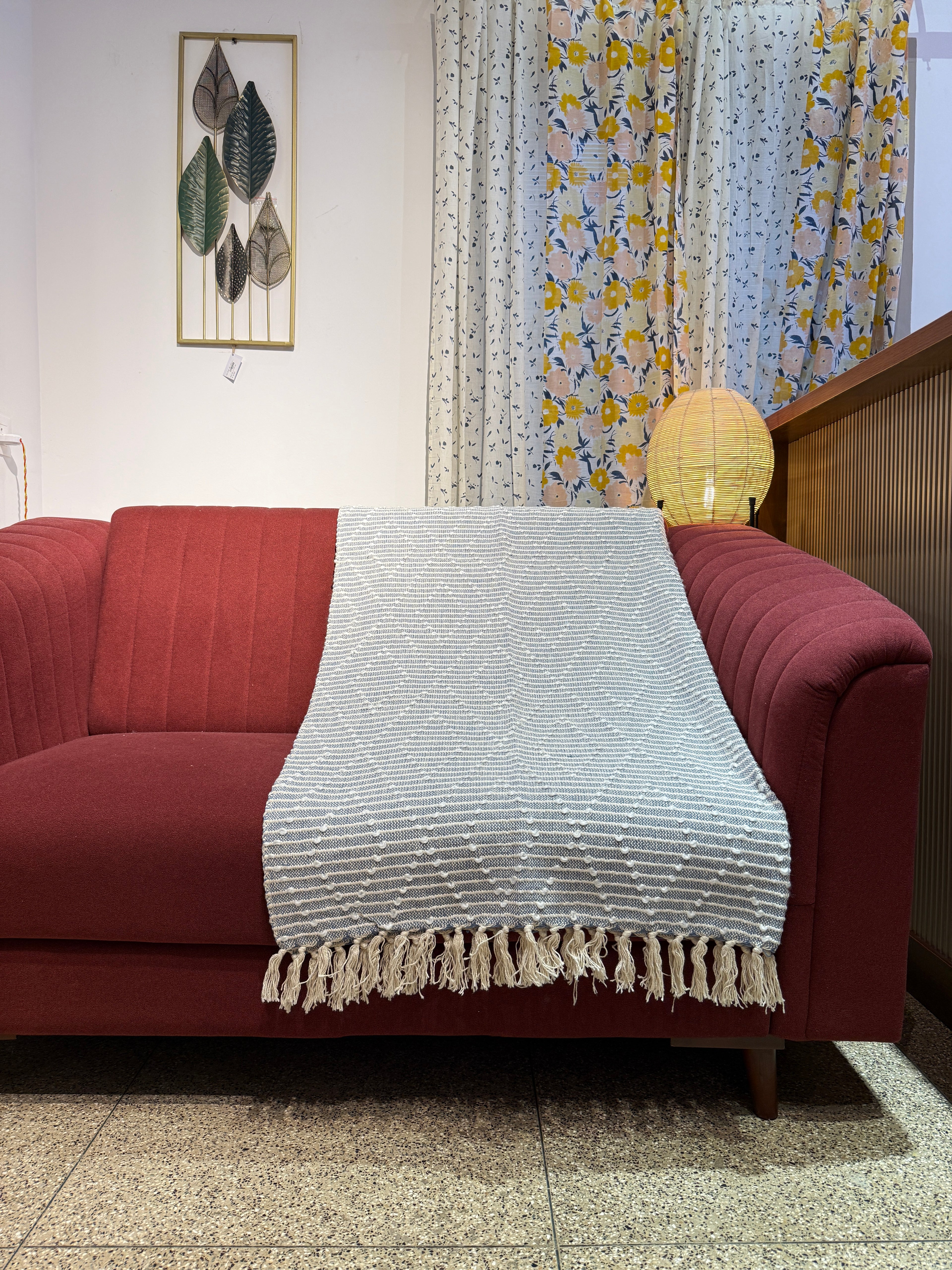 SOFA THROW BLUE AND WHITE