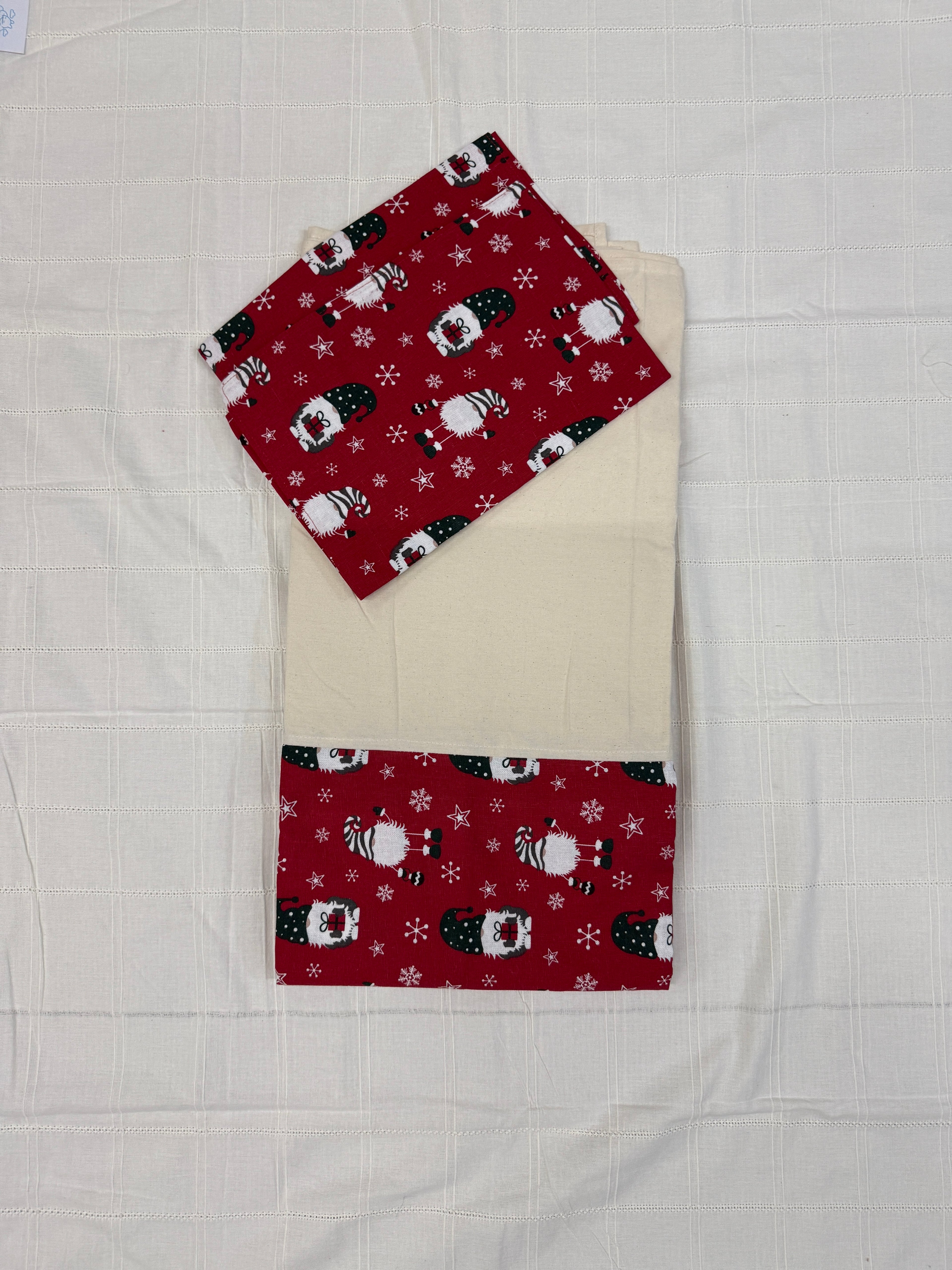 KING SIZE BEDSHEET WITH CHRISTMAS THEME