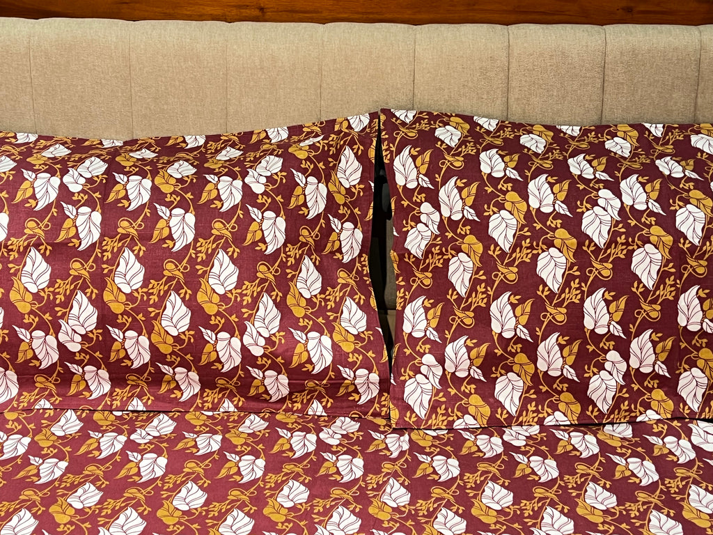 Queen Size Border Bedsheets