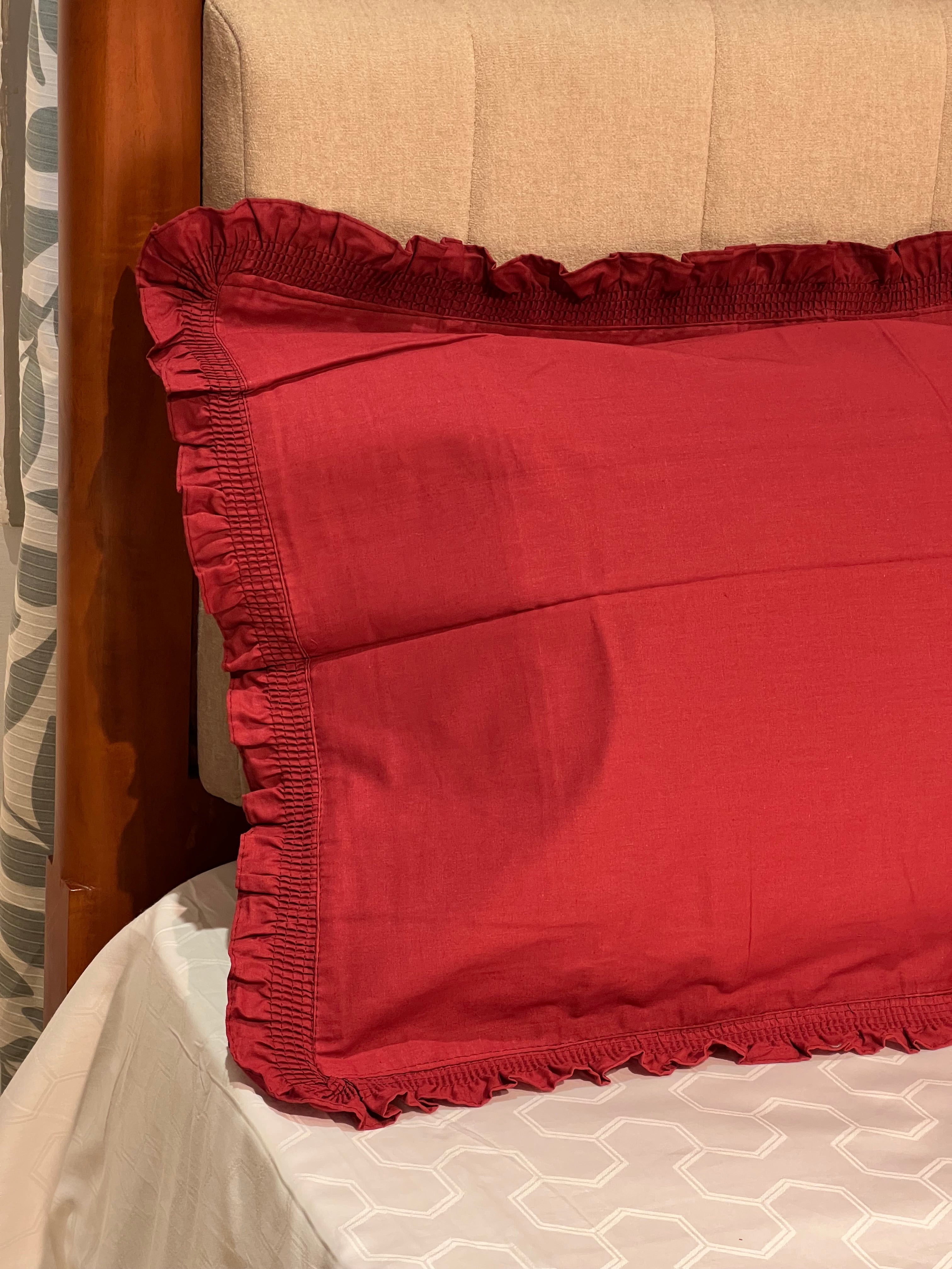 Frill Pillow Cover