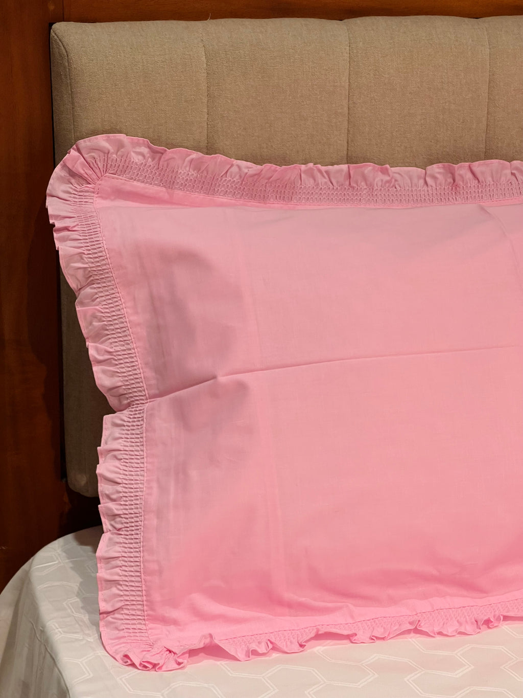 Frill Pillow Cover