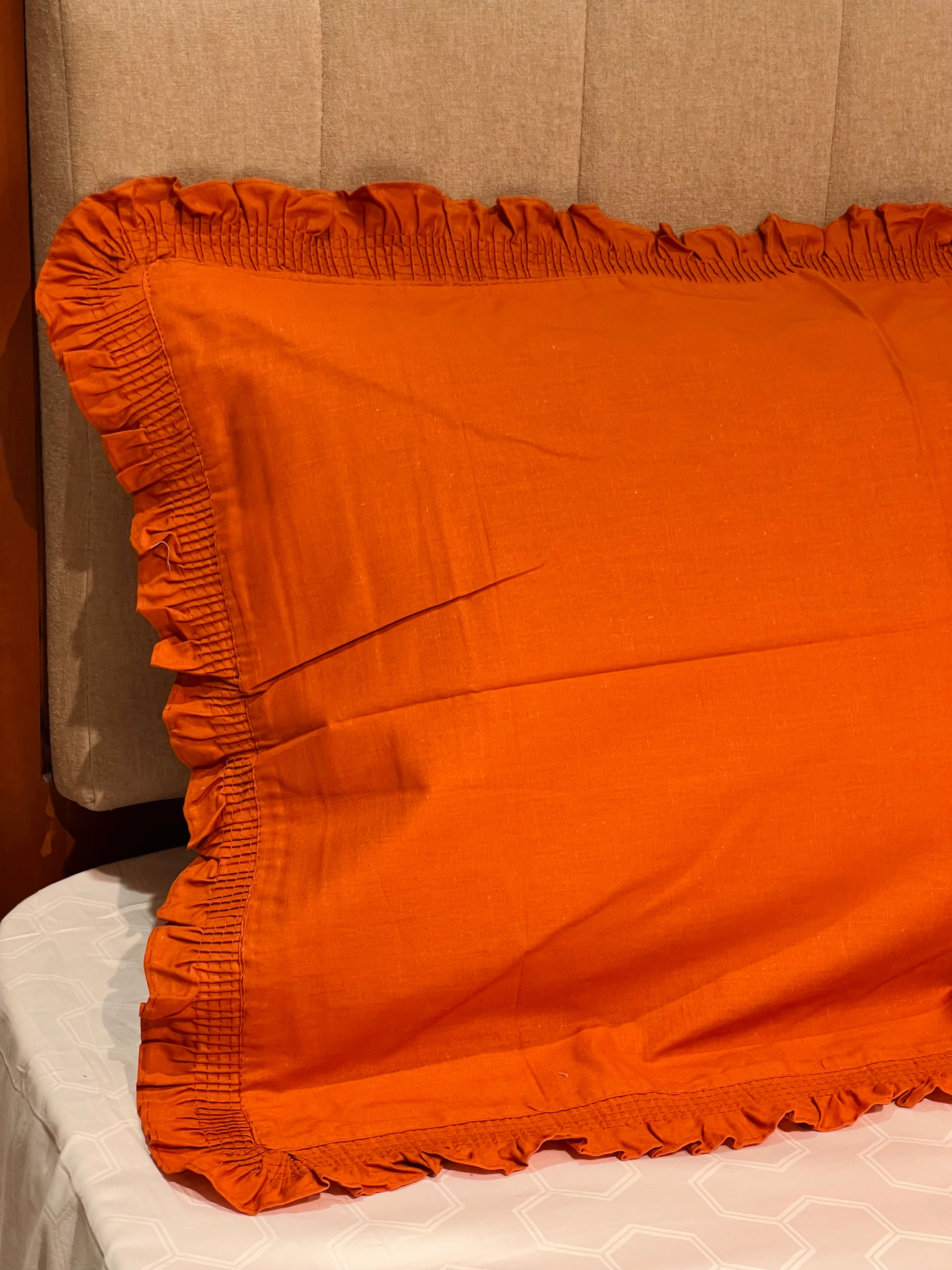 Frill Pillow Cover