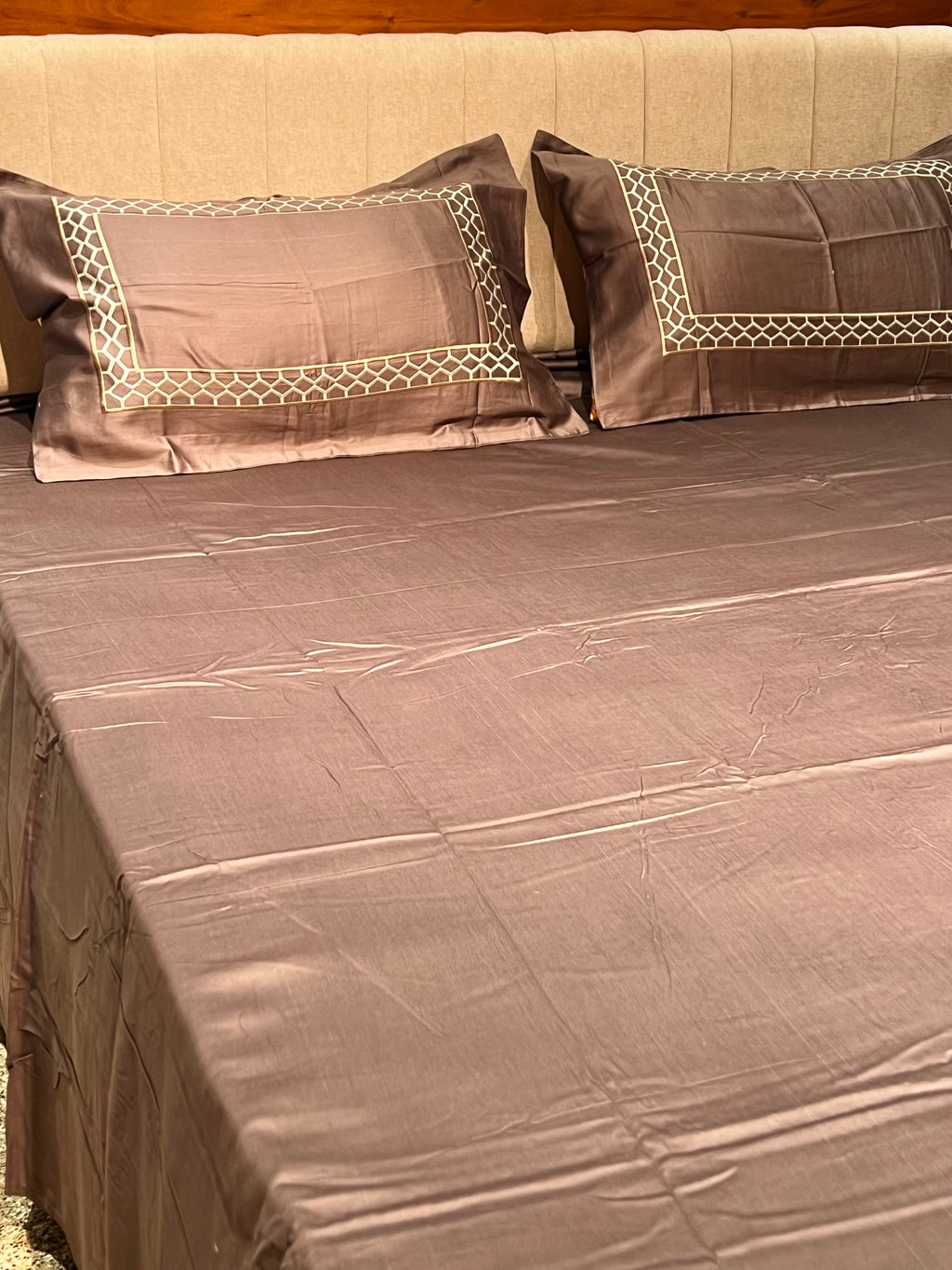 King size plain Bedsheet