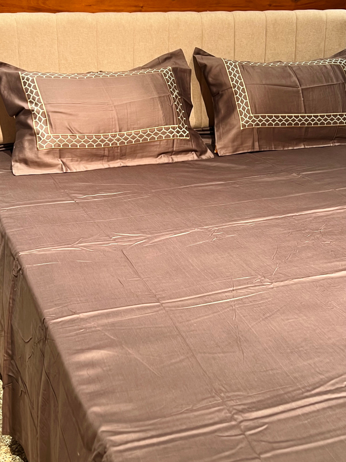 King size plain Bedsheet