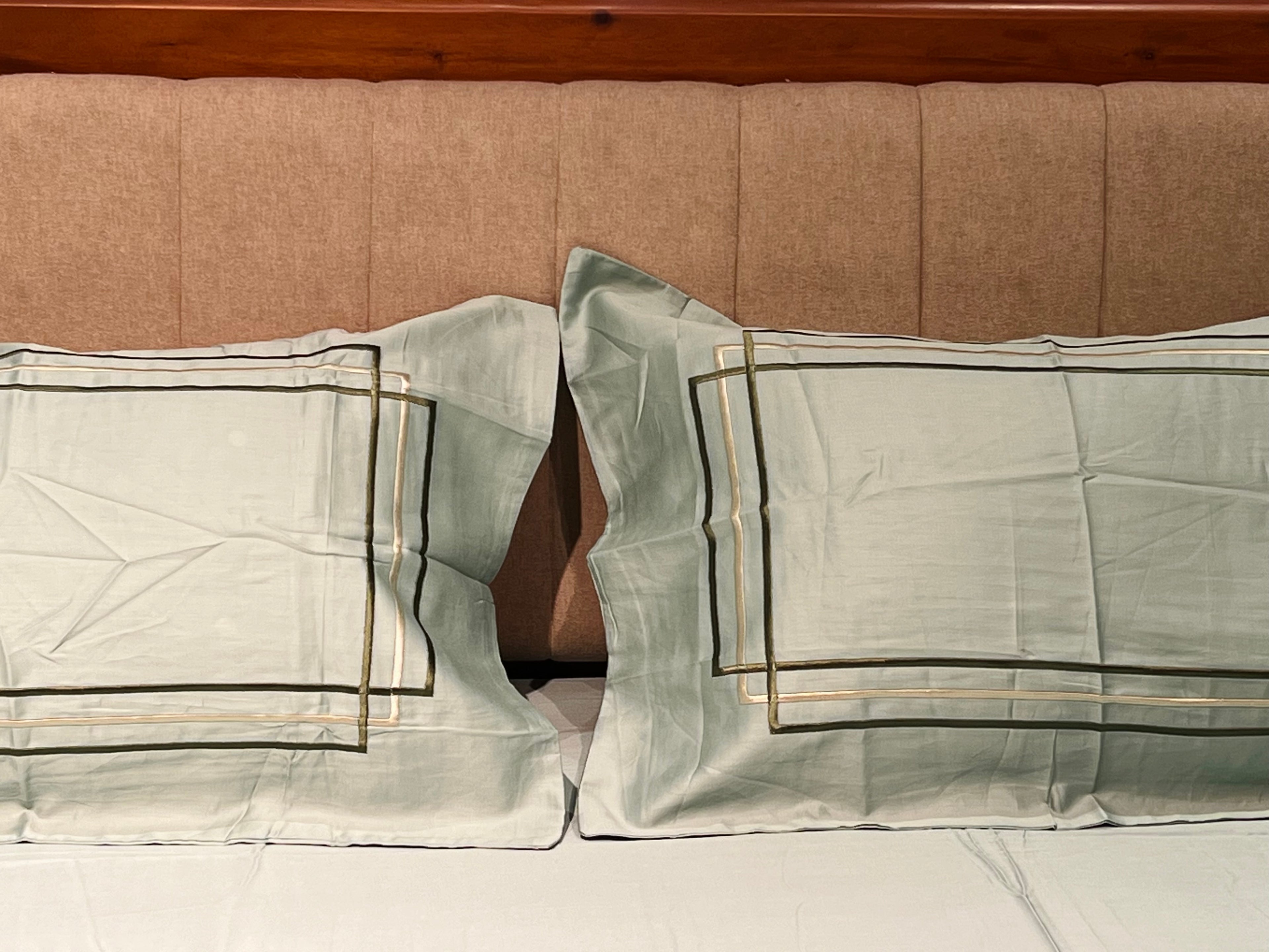 King Size Plain Bedsheets