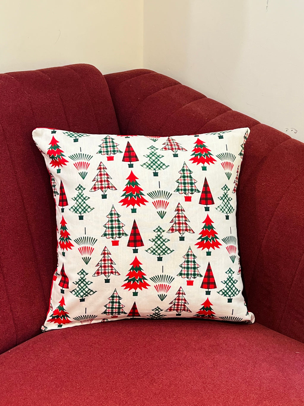 Christmas Theme Cushion  Cover 16*16