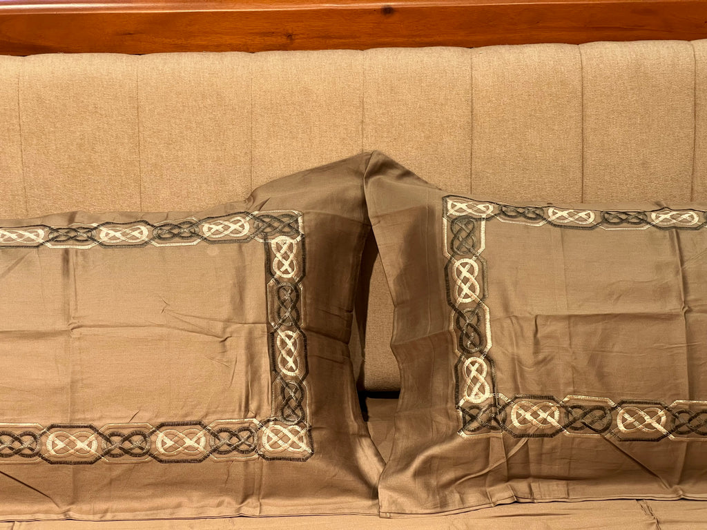 King Size Plain Bedsheets