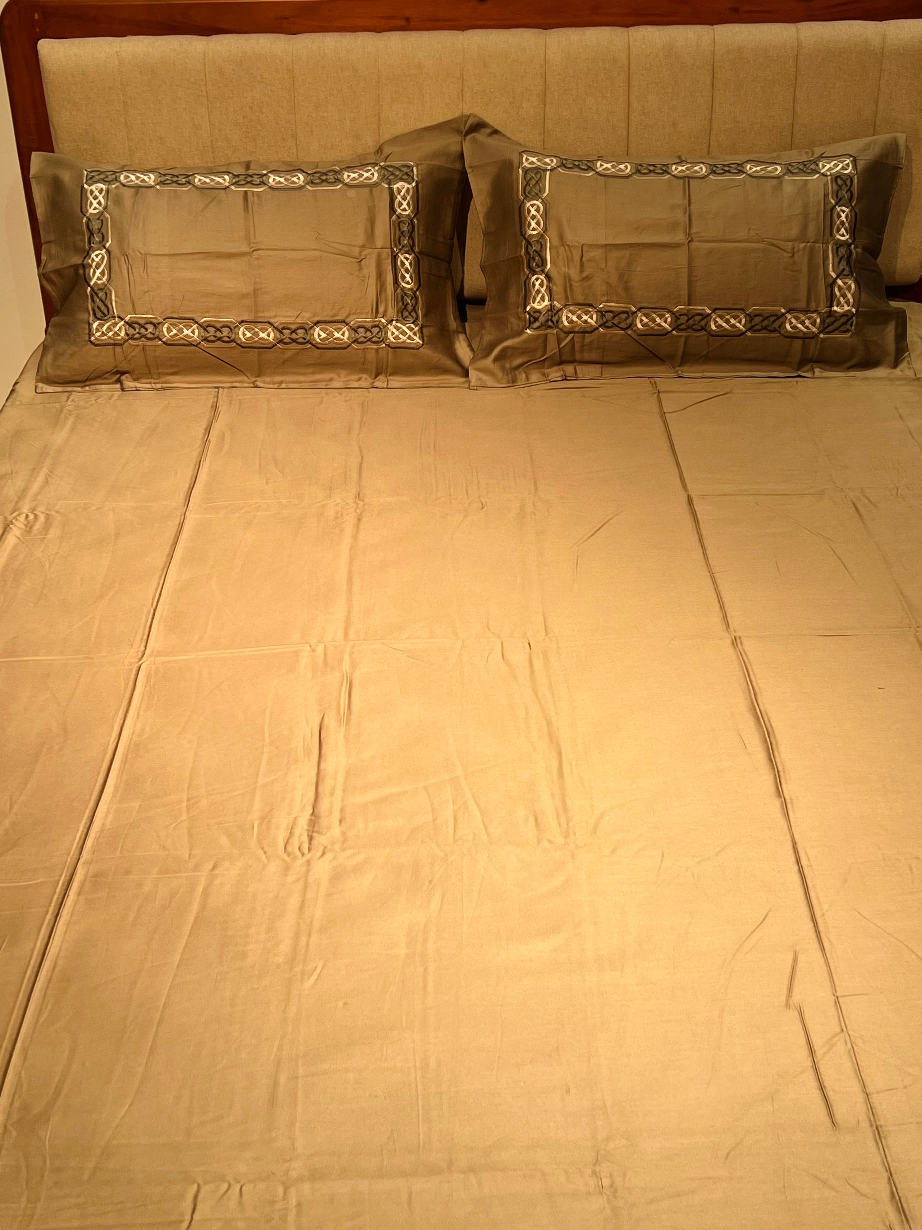 King Size Plain Bedsheets