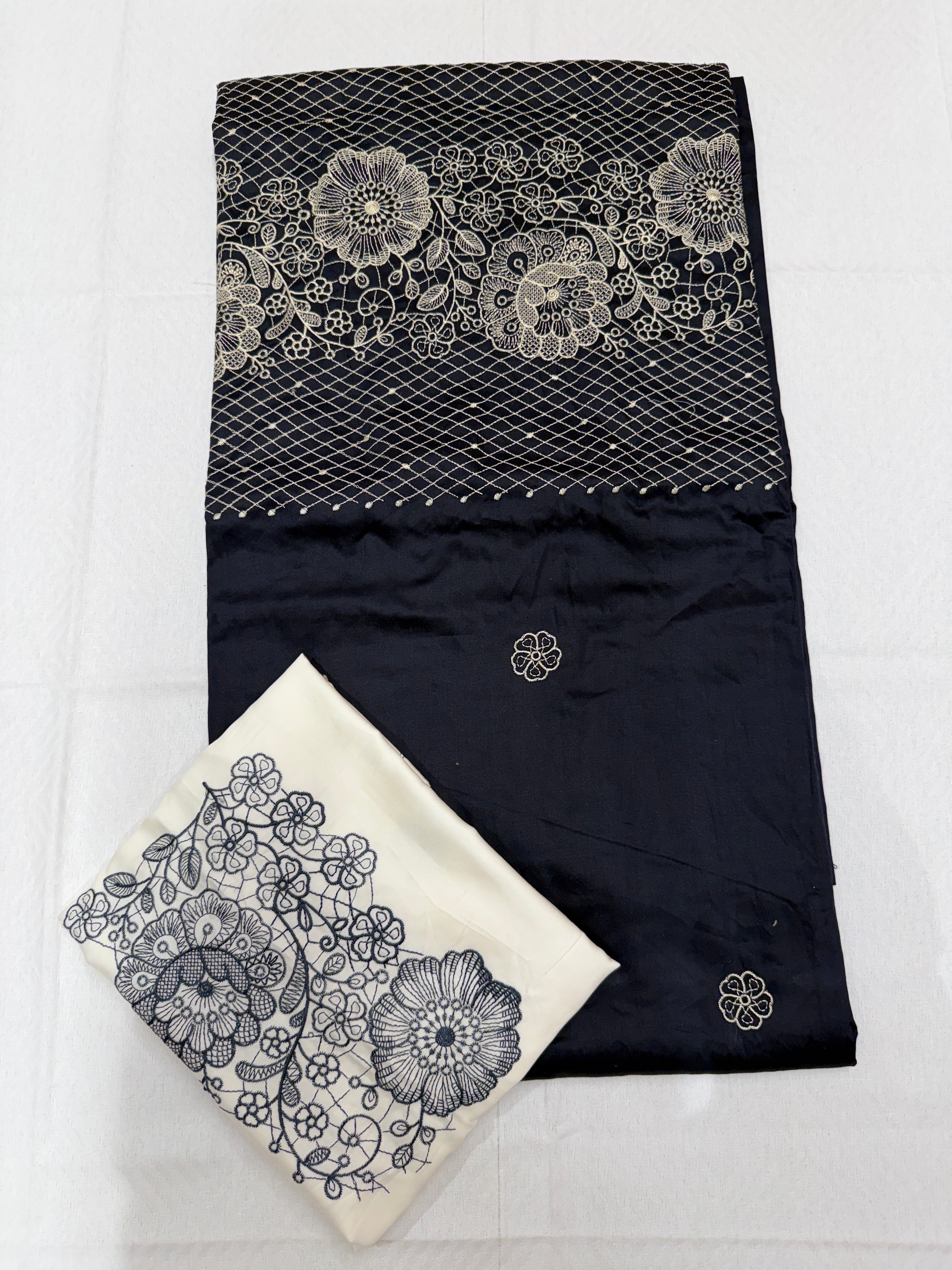 Embroidered Bedsheet (K)