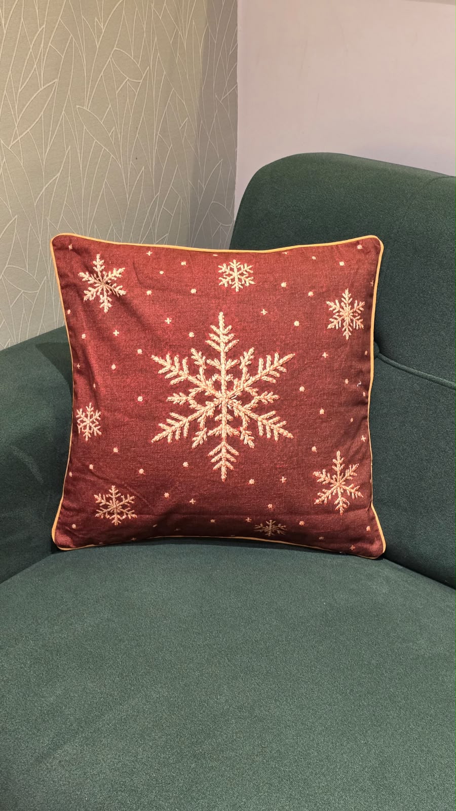 XMAS THEME CUSHION COVER 16*16