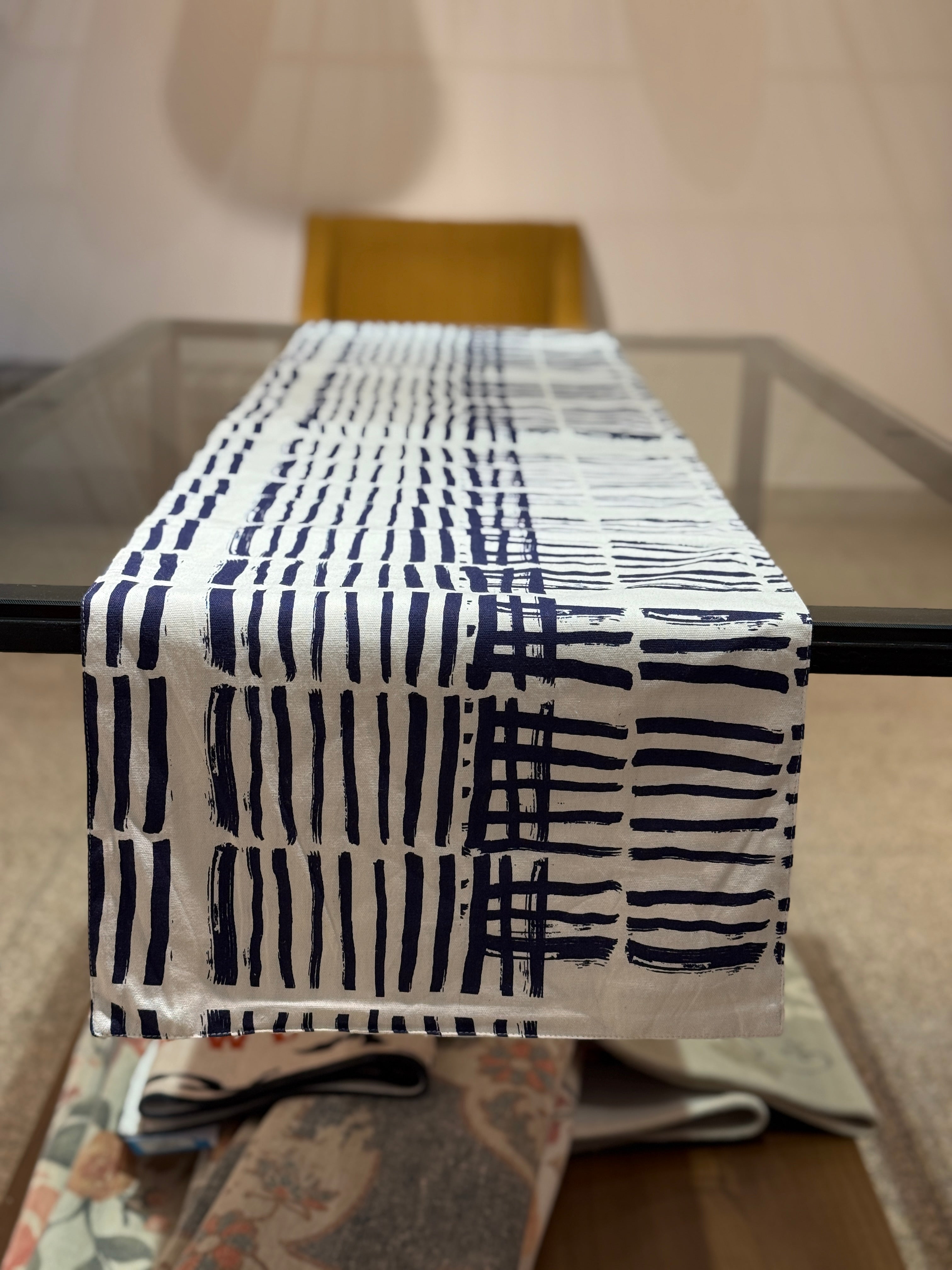 Table Runner White and Blue