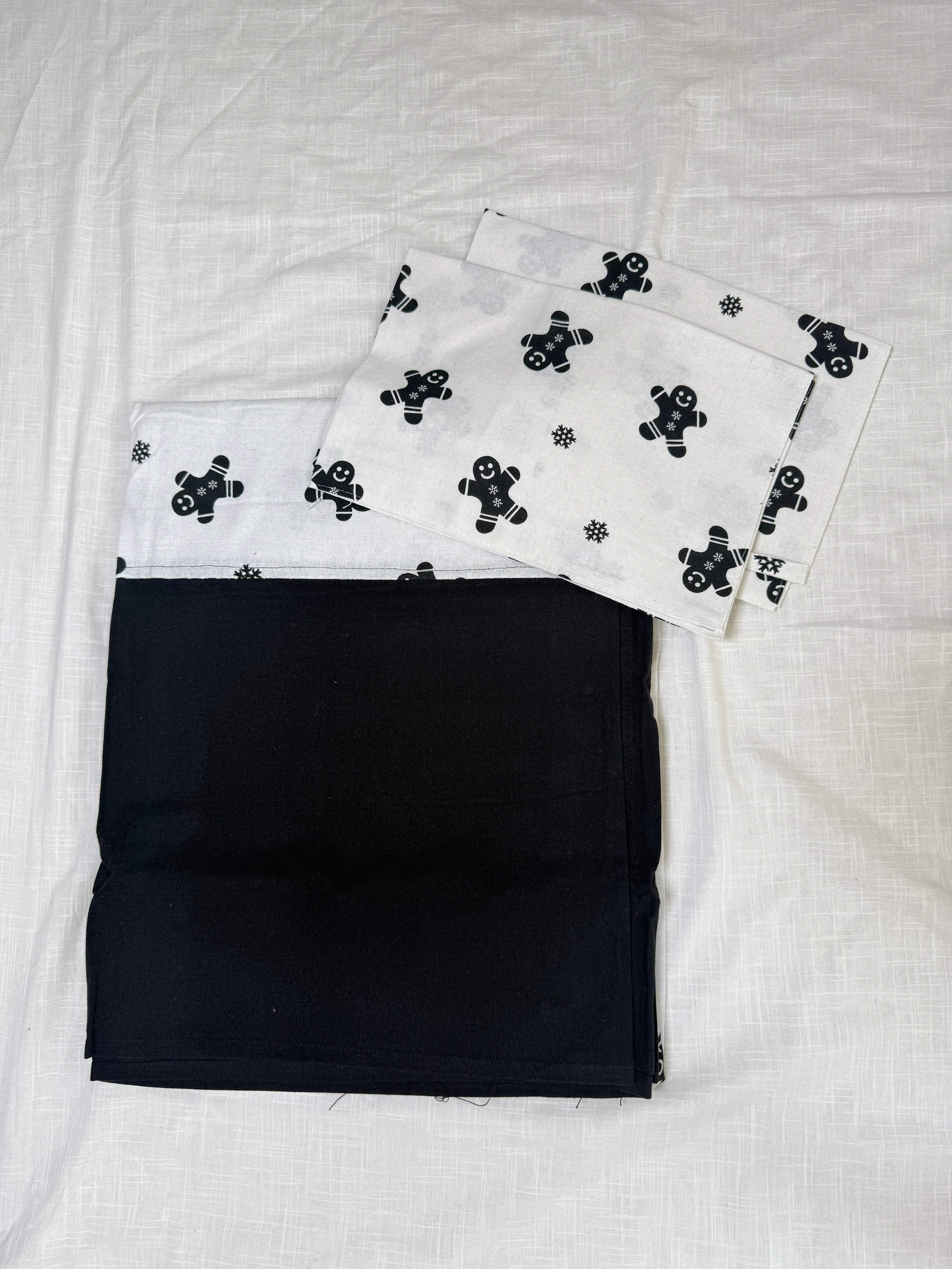 Xmas Theme Queen Size Bedsheet